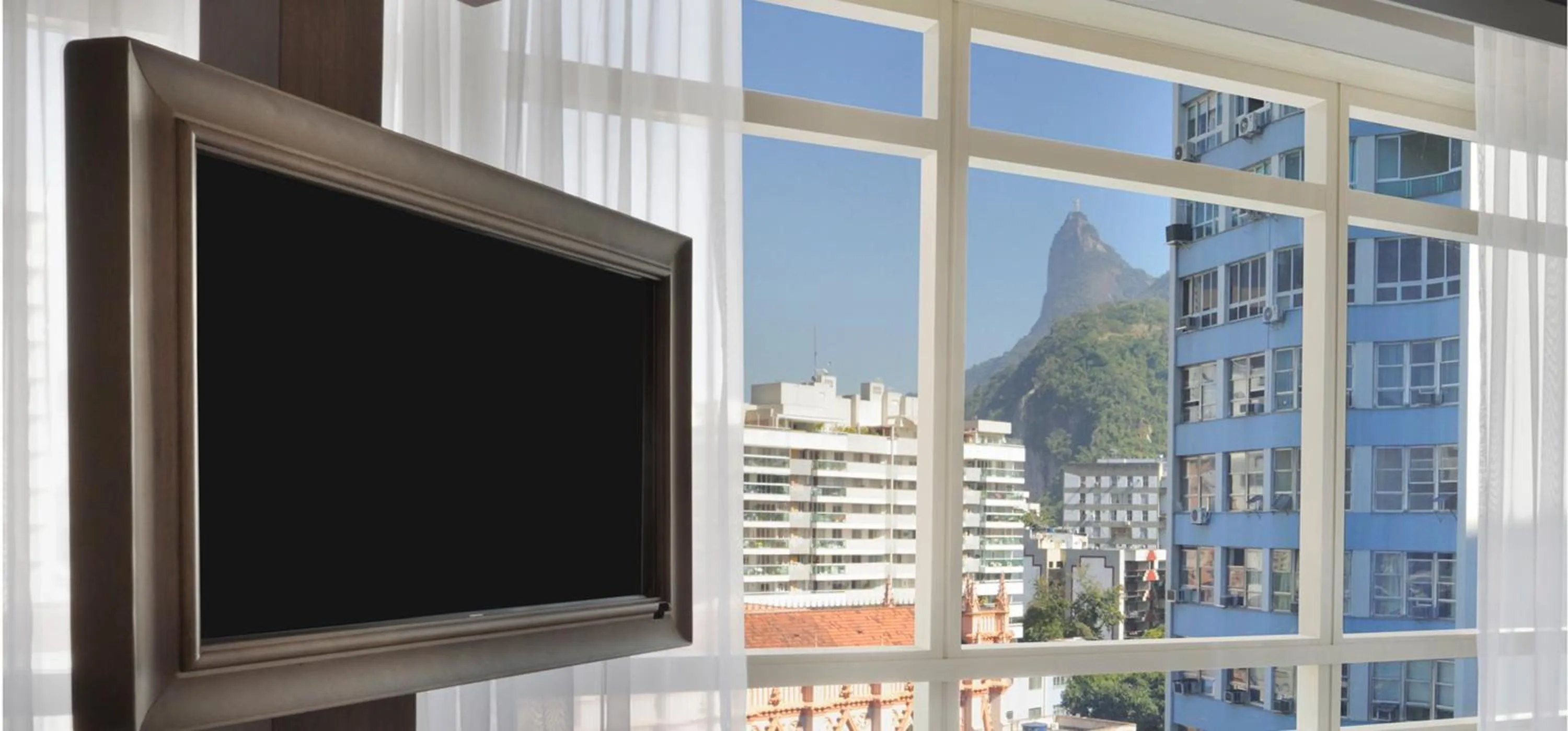 Landmark view in Yoo2 Rio de Janeiro, Tapestry Collection by Hilton
