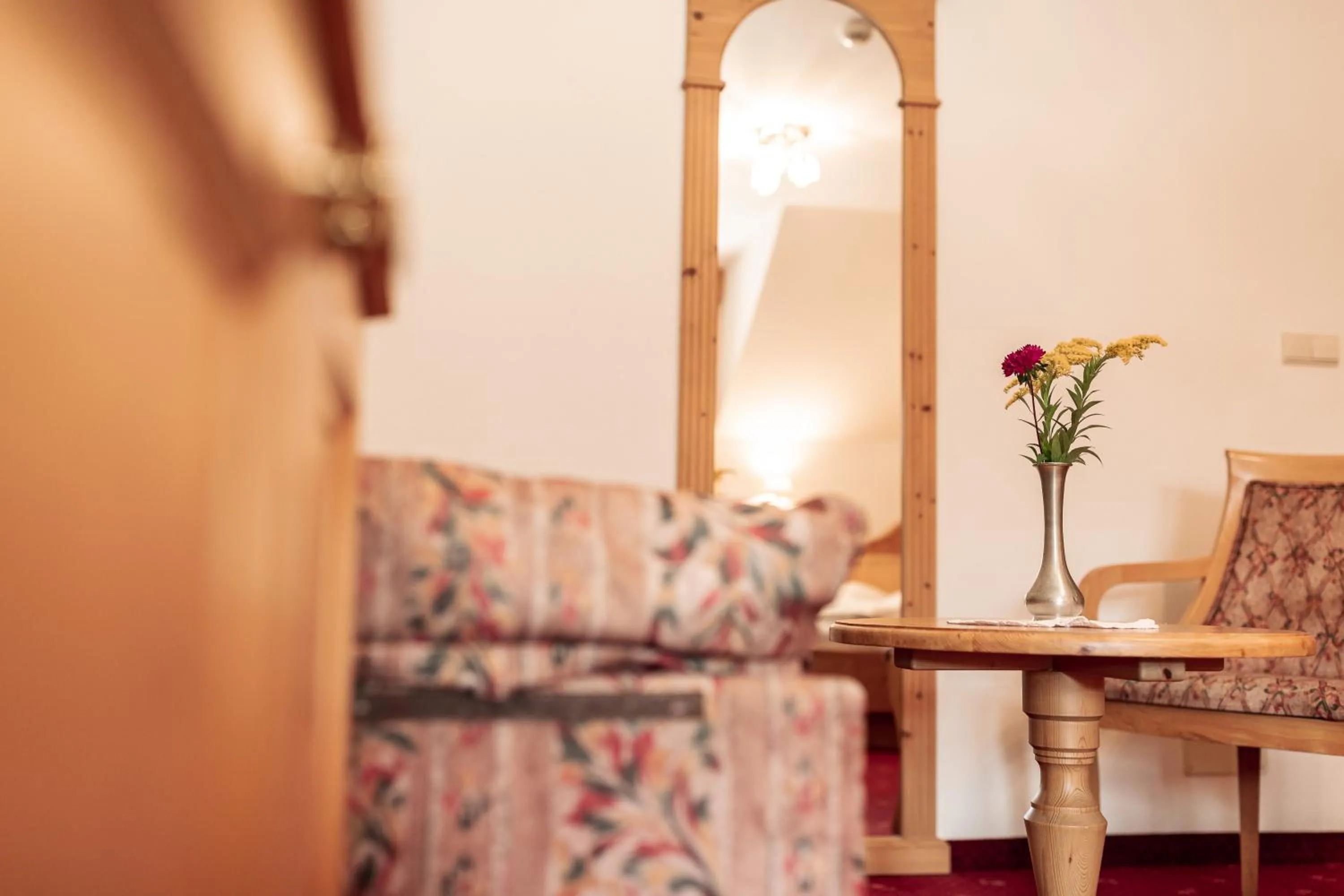 Photo of the whole room in Berghotel zum Zirm