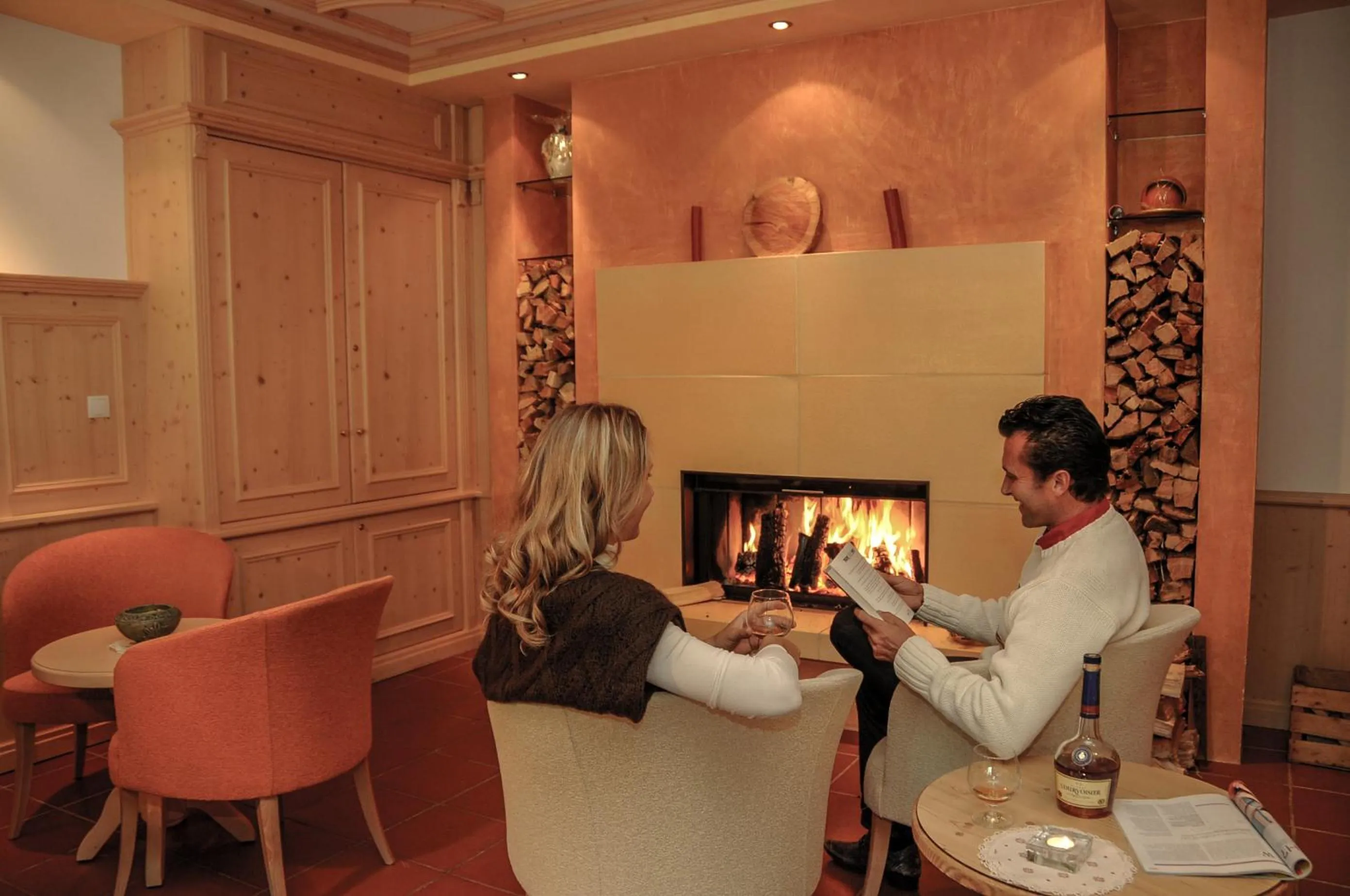 Lobby or reception in Berghotel zum Zirm