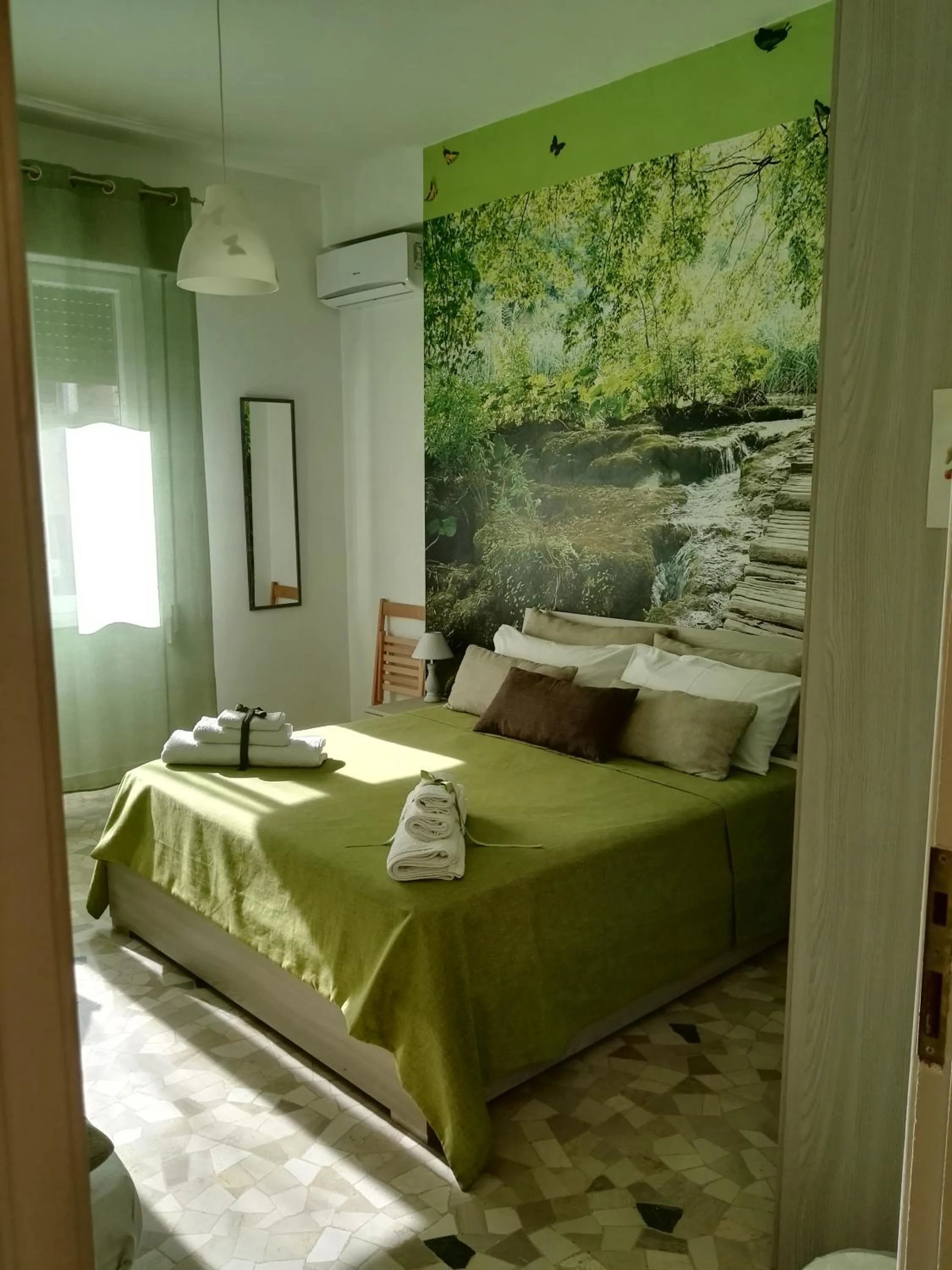 Photo of the whole room, Bed in La Finestra Sul Mondo B&B
