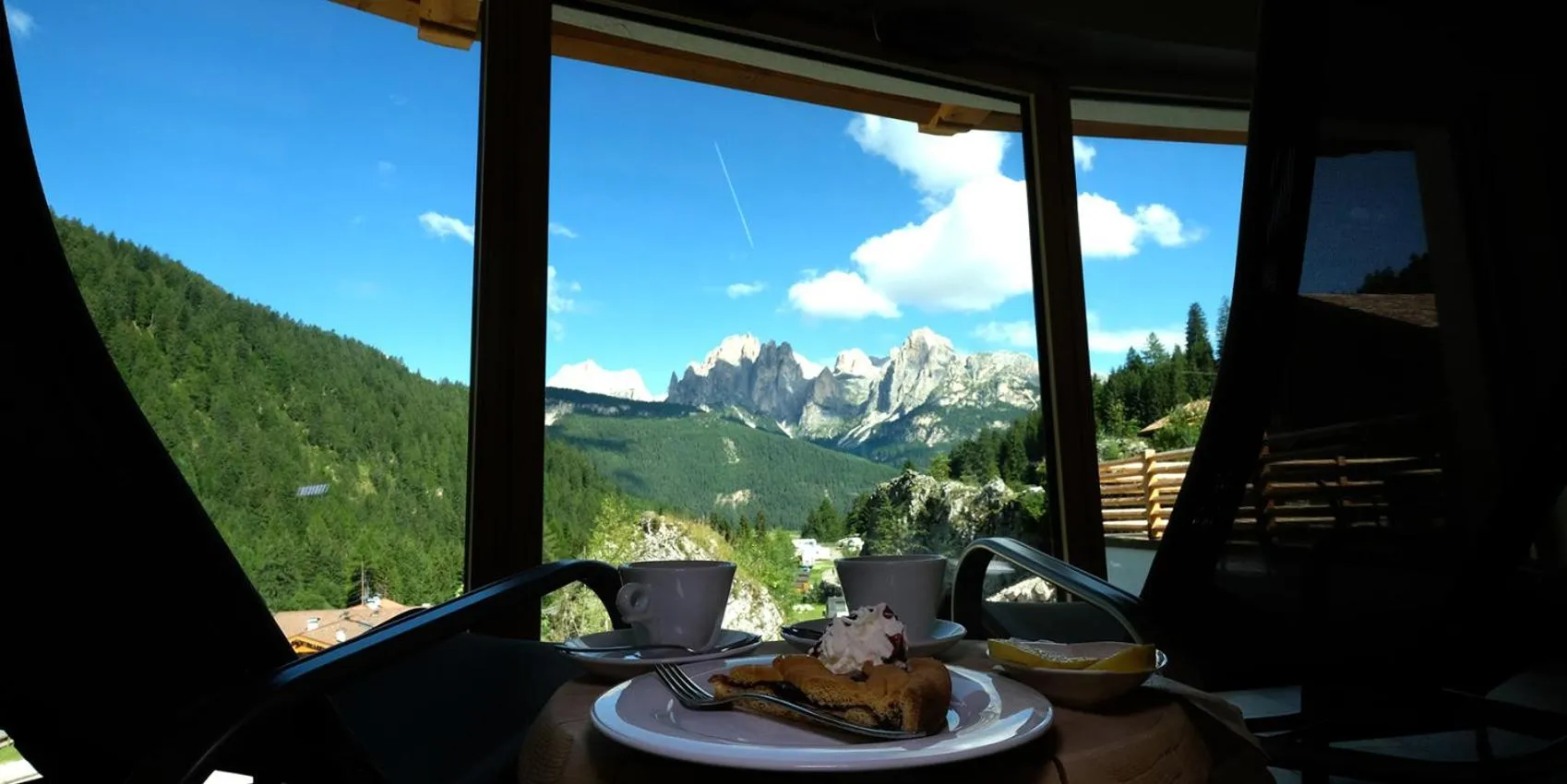 Swimming pool in Vidor Resort
