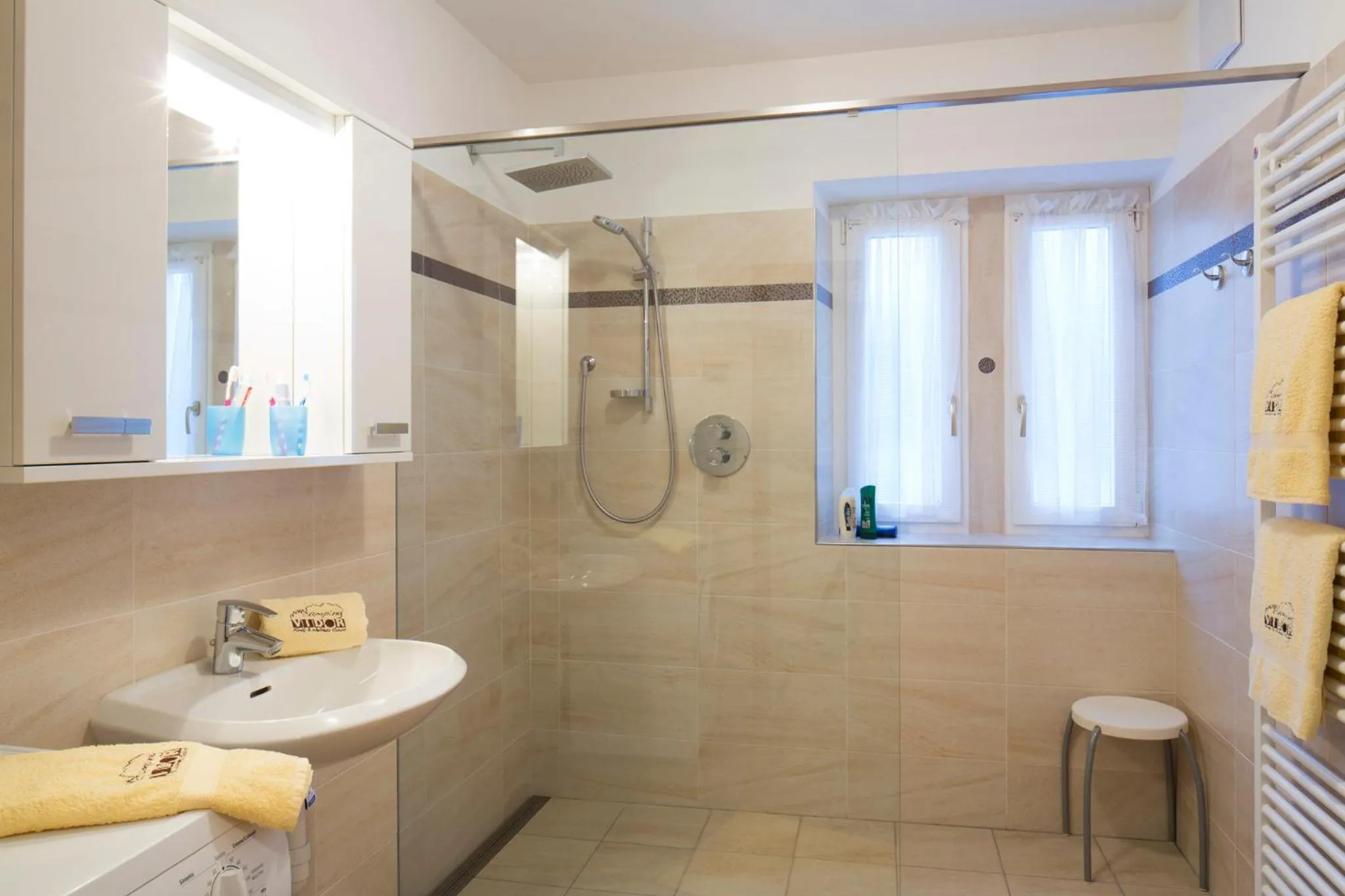 Bathroom in Vidor Resort