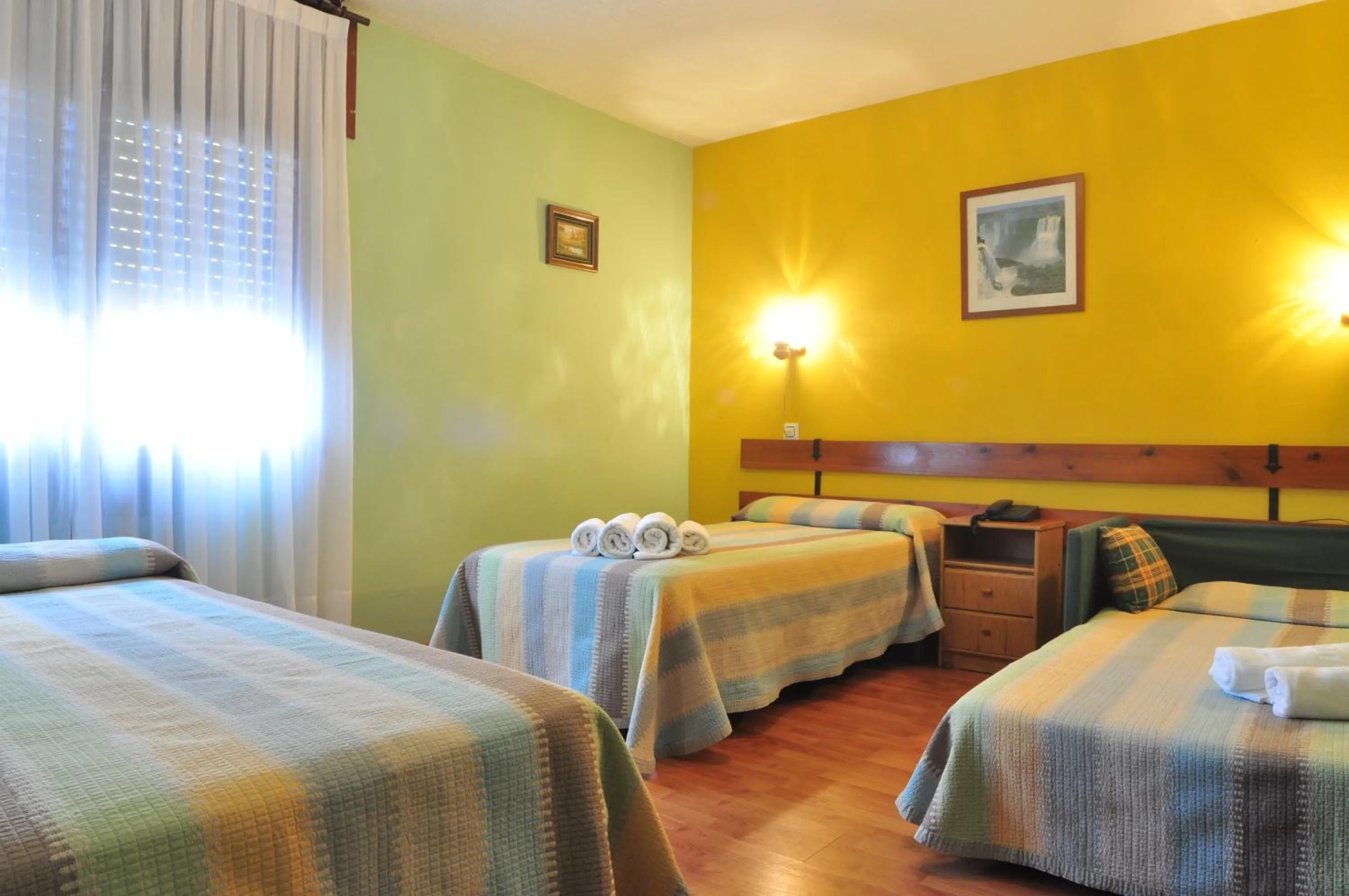 Bed in Hostal Europa