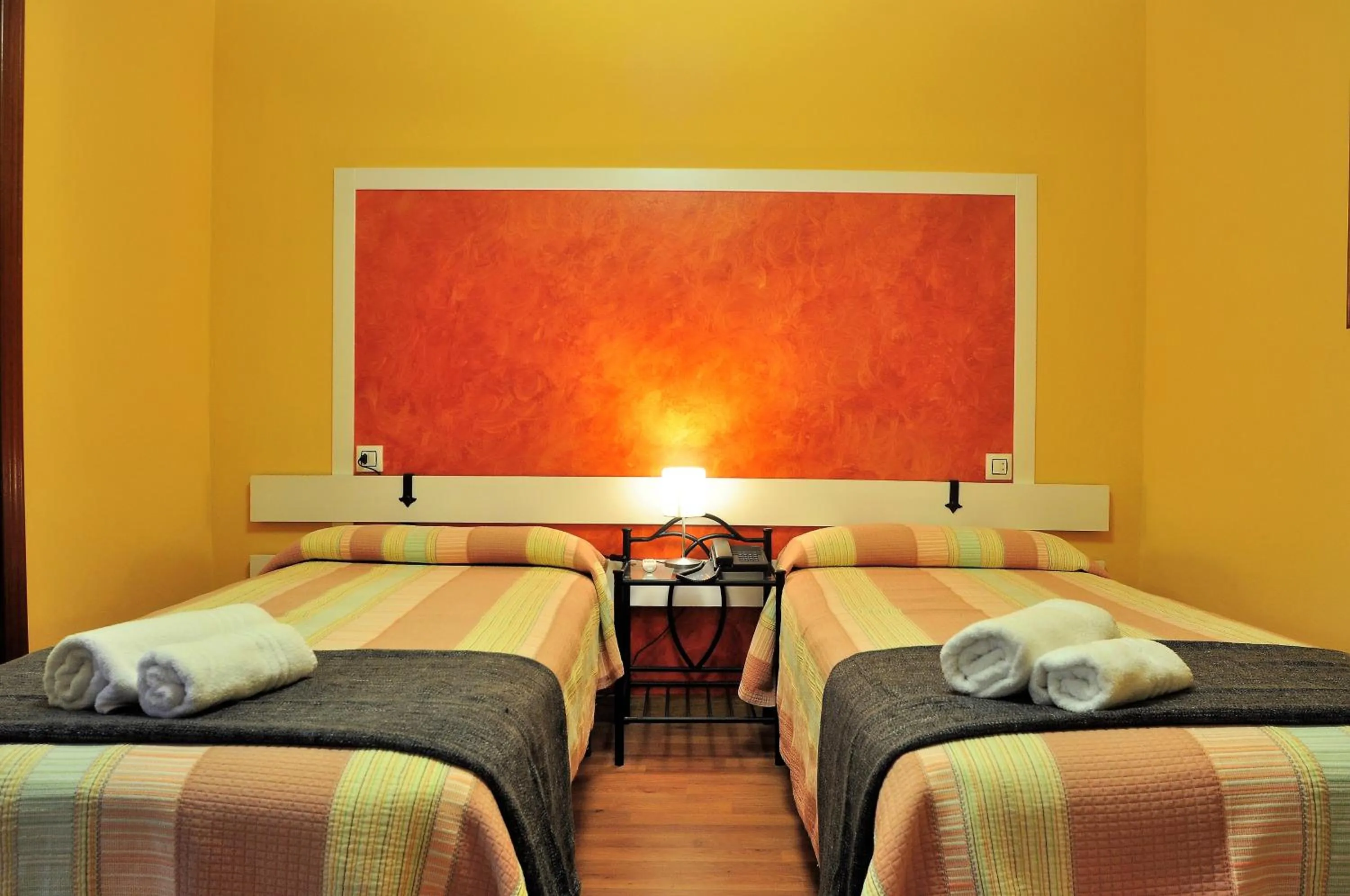 Bed in Hostal Europa