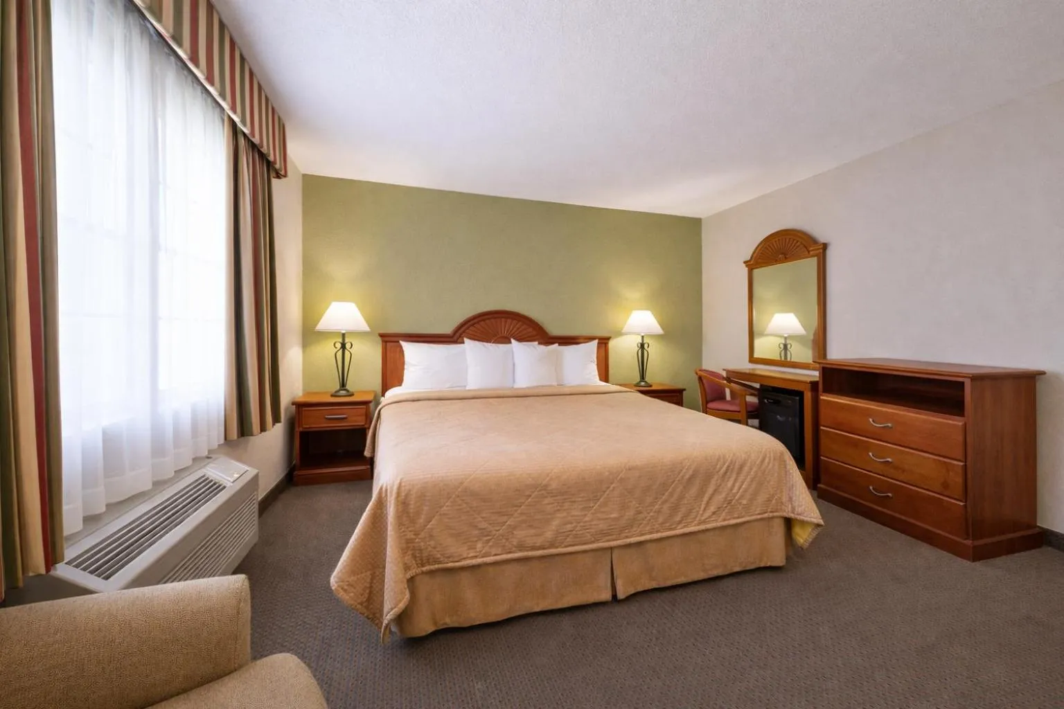 Bed in Knights Inn Gallup at 3208 W Hwy 66