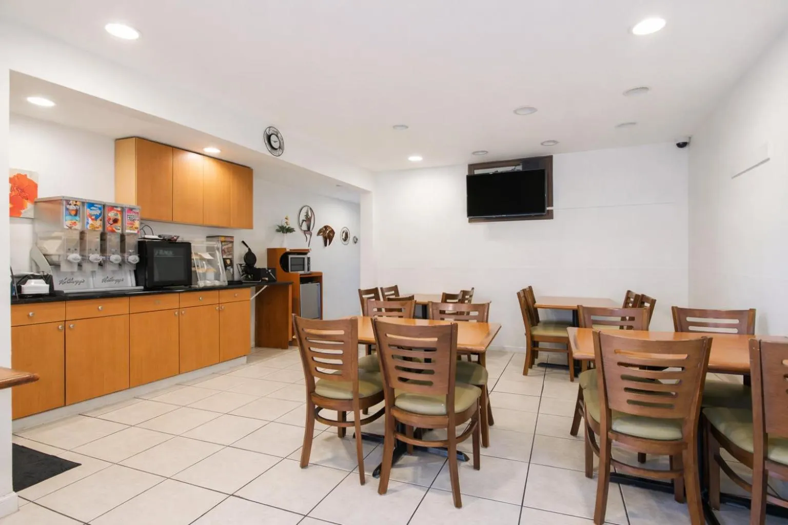 Seating area in Knights Inn Gallup at 3208 W Hwy 66