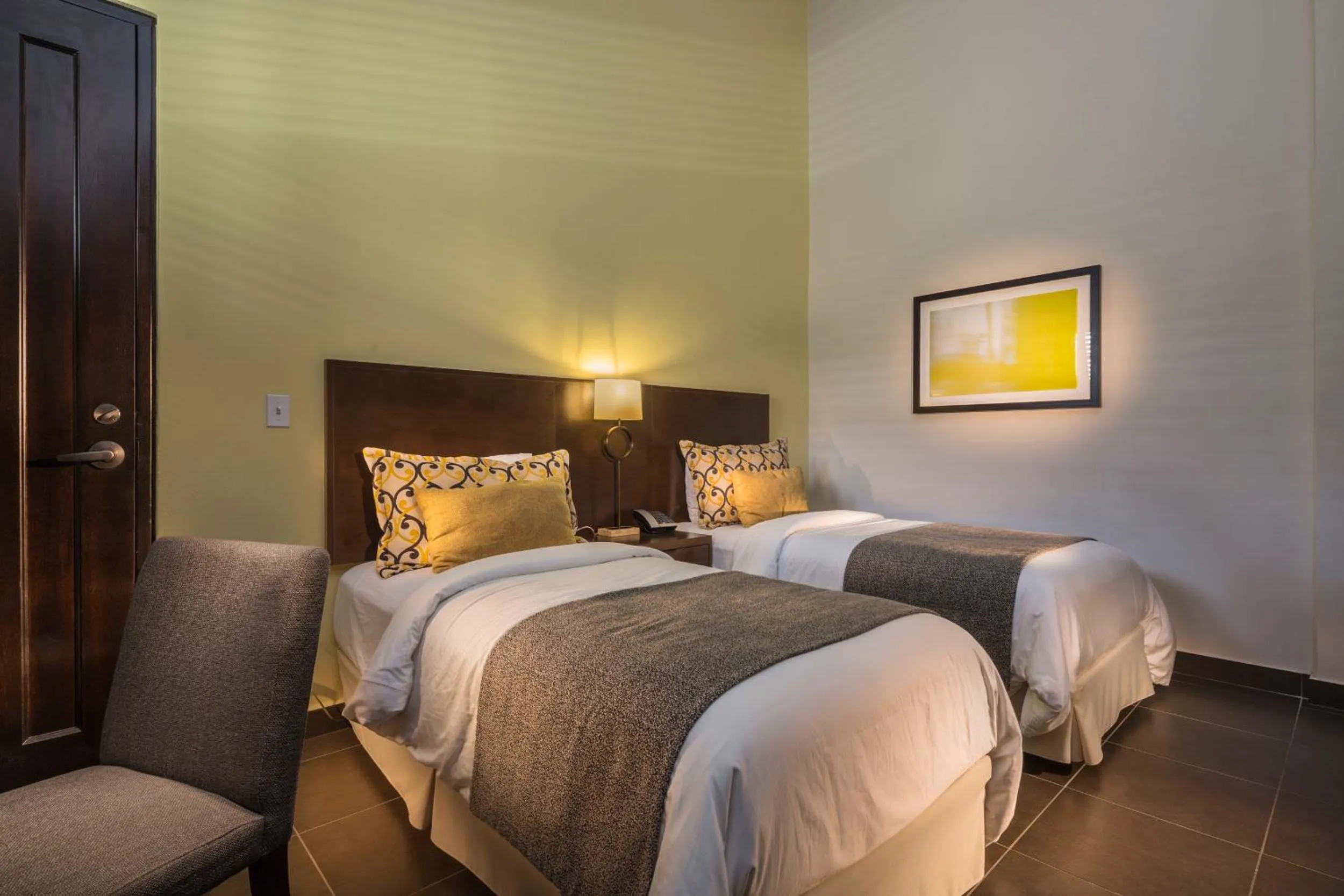 Bed in Decanter Hotel