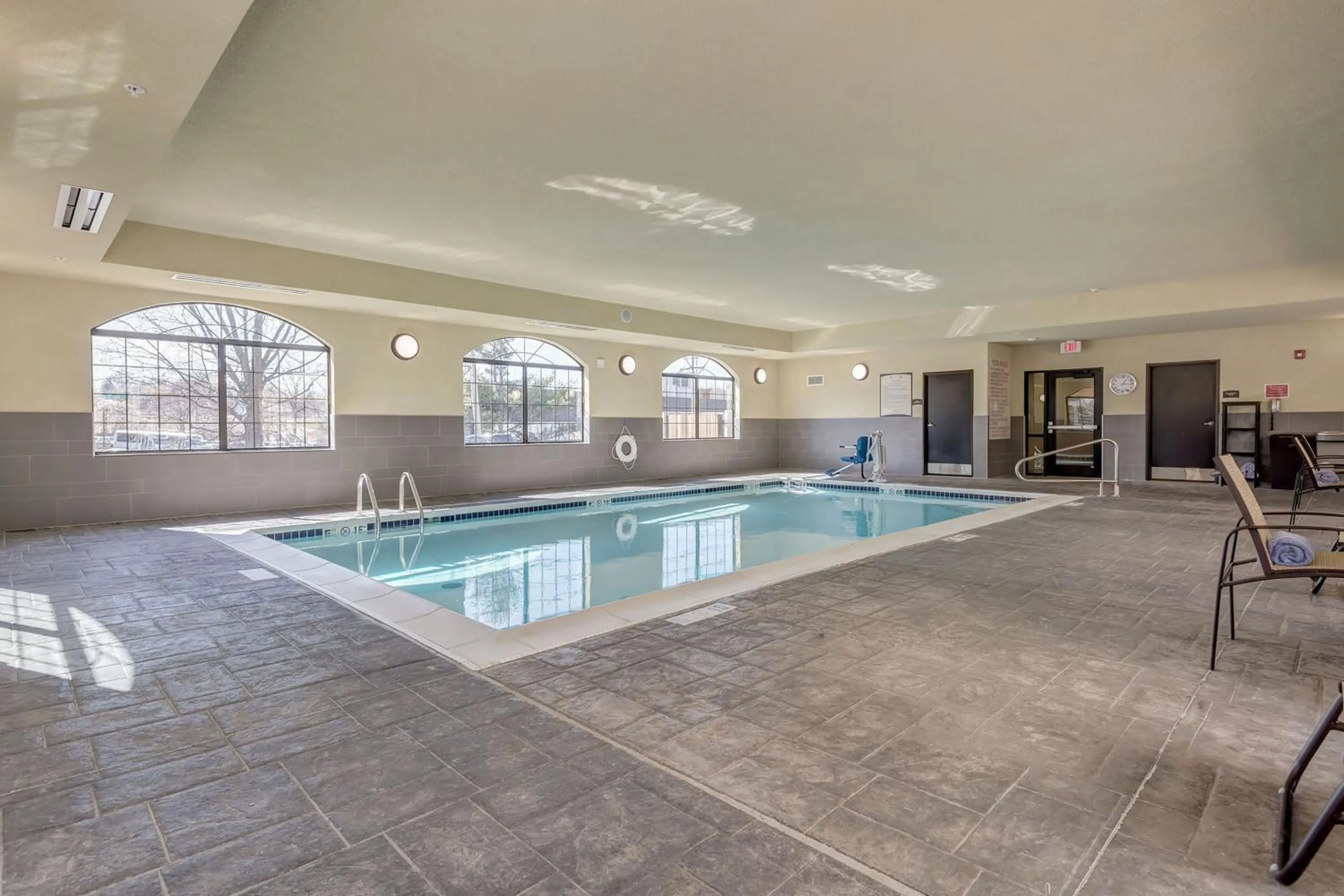 Swimming pool in Staybridge Suites St Louis - Westport by IHG