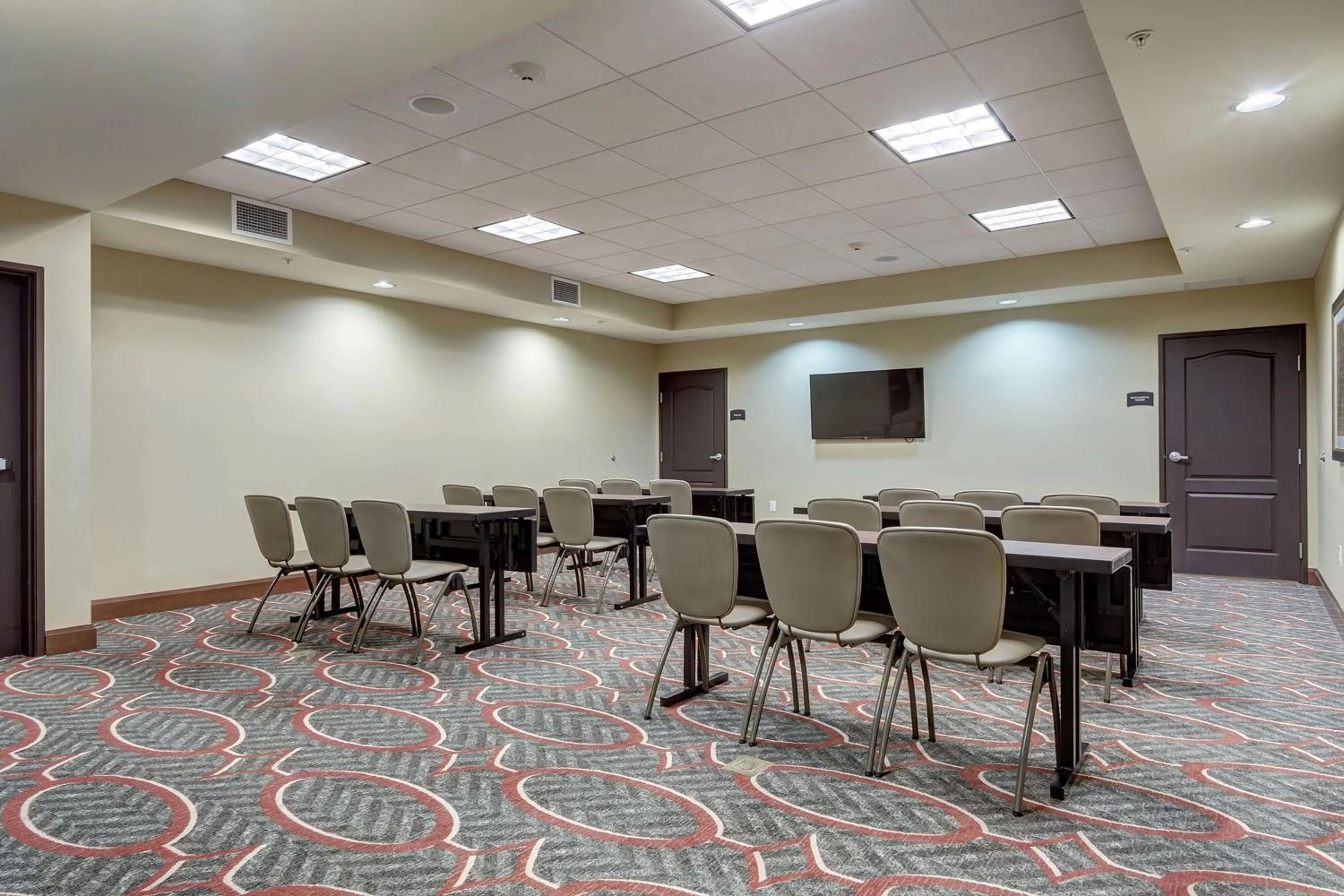 Meeting/conference room in Staybridge Suites St Louis - Westport by IHG