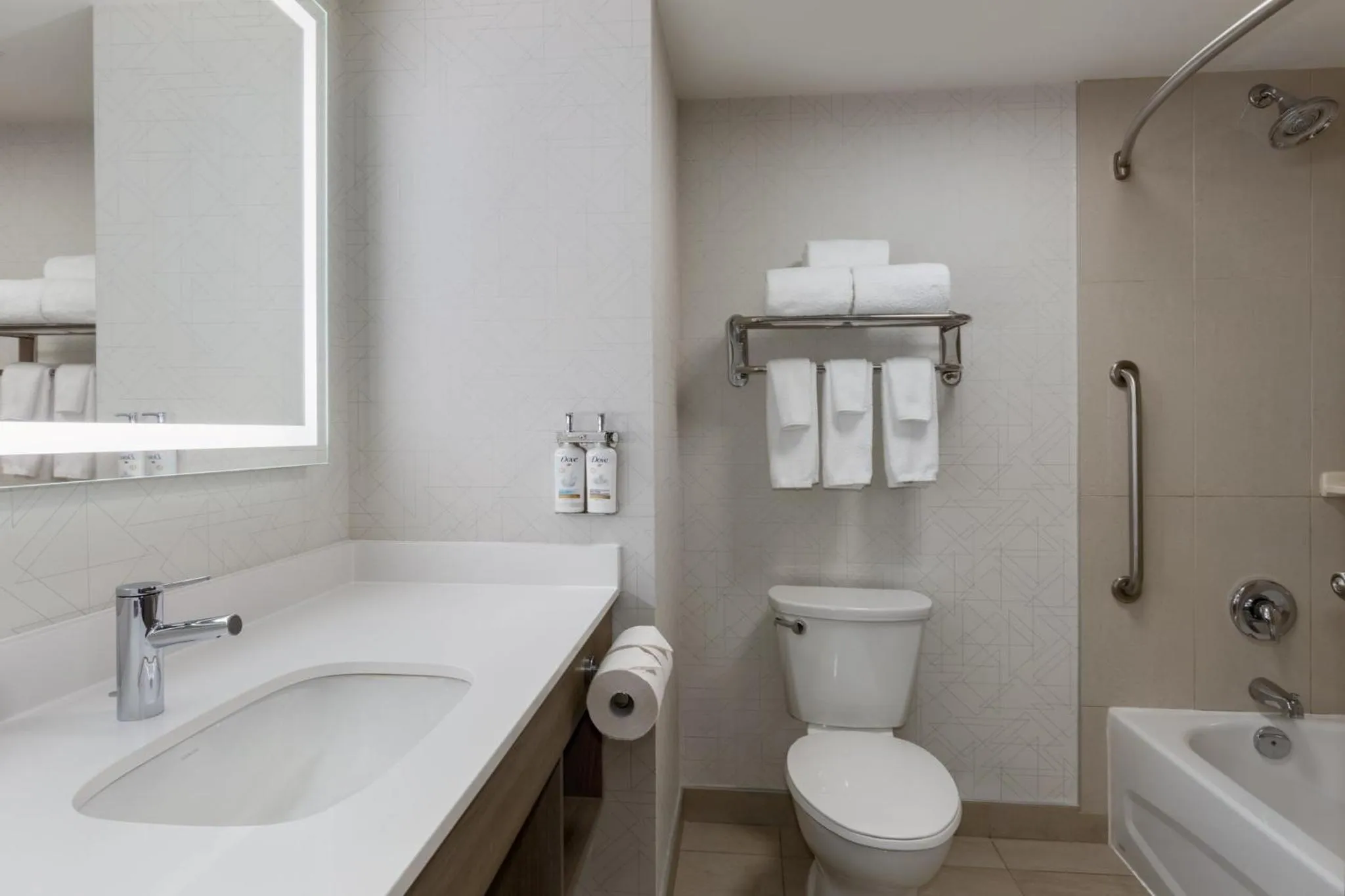 Photo of the whole room in Holiday Inn Express & Suites Ottawa East-Orleans by IHG