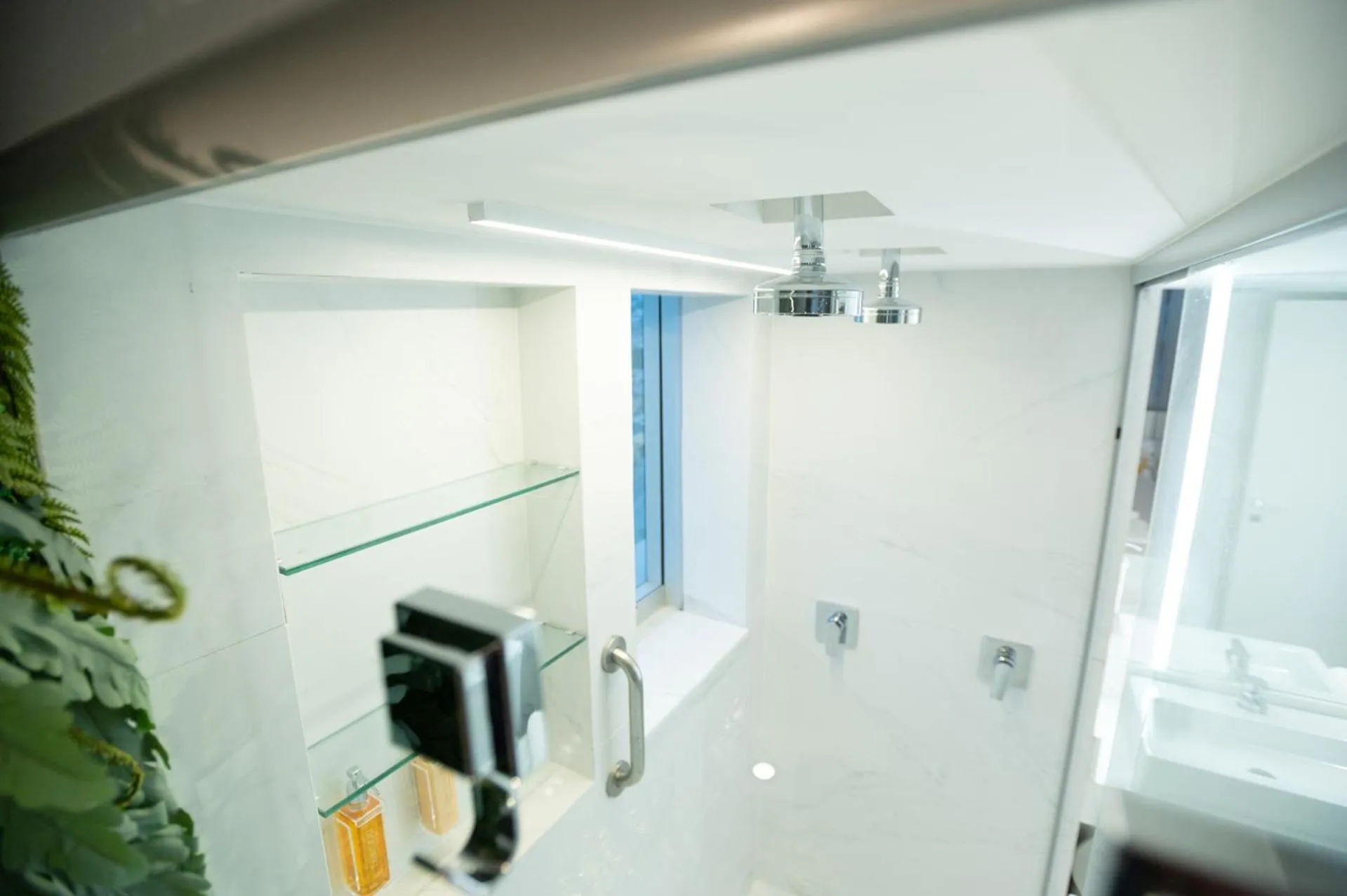 Bathroom in Intercity BH Expo