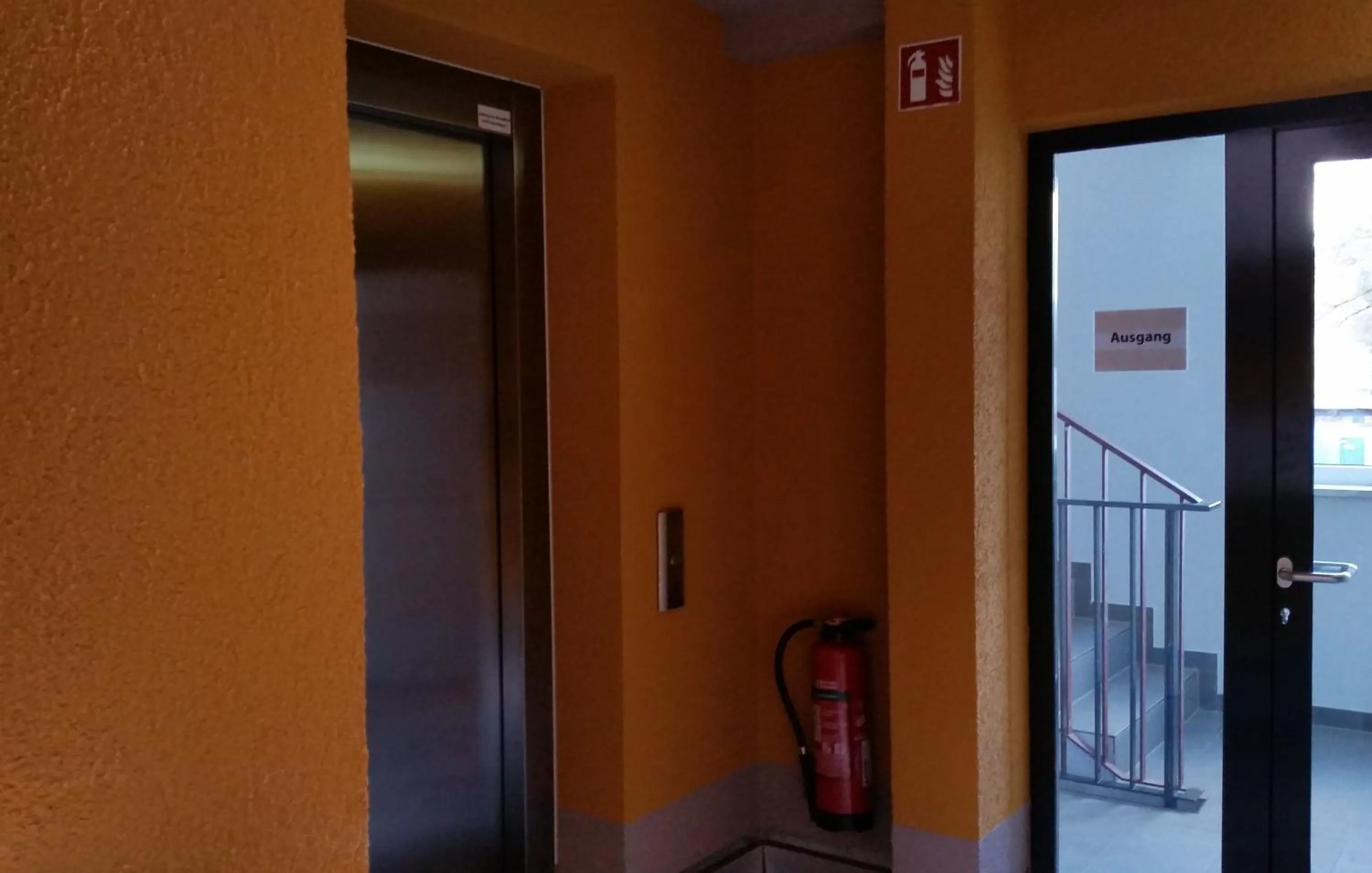 Property building in Schäfer Boardinghouse