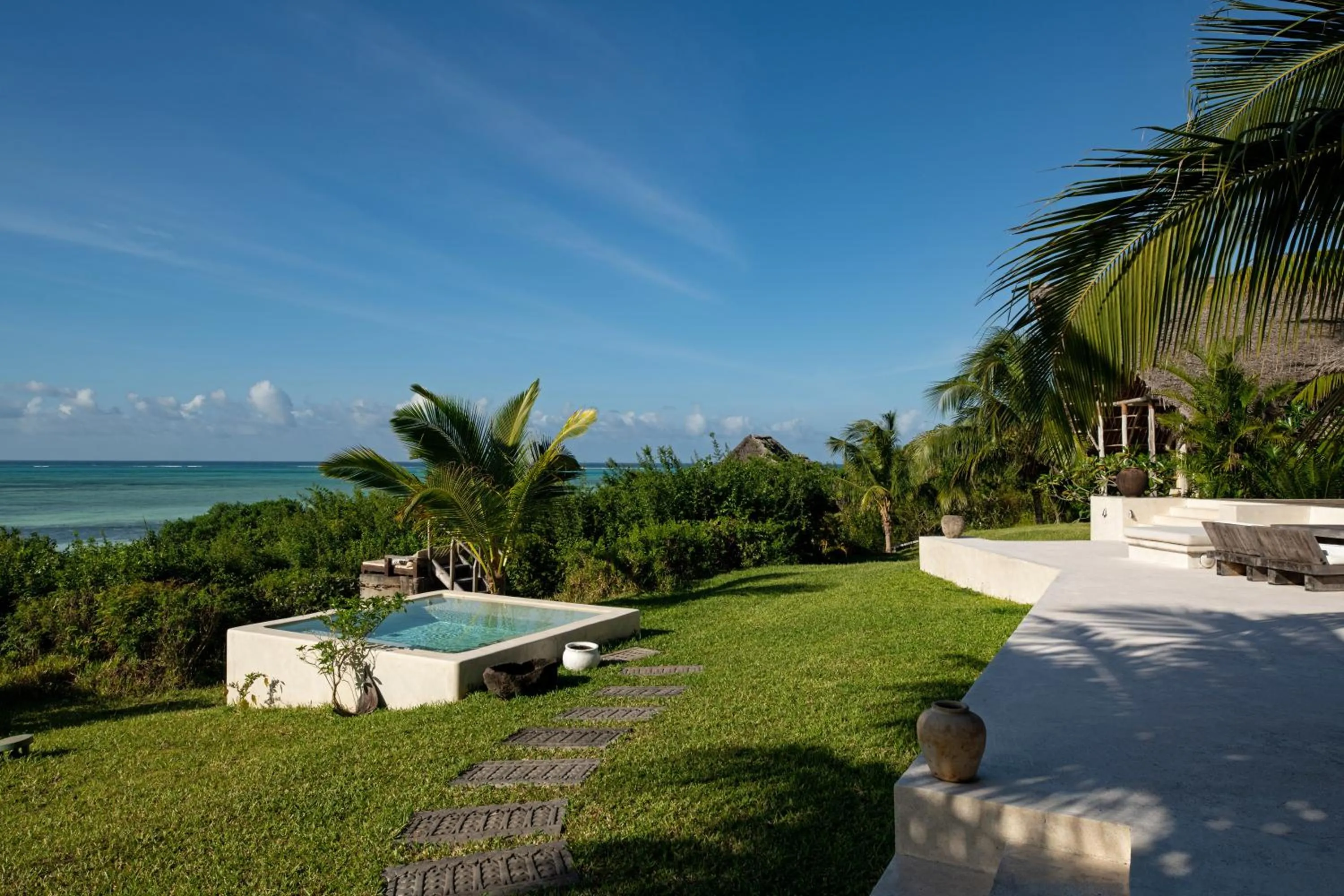 Swimming pool in Qambani Luxury Resort