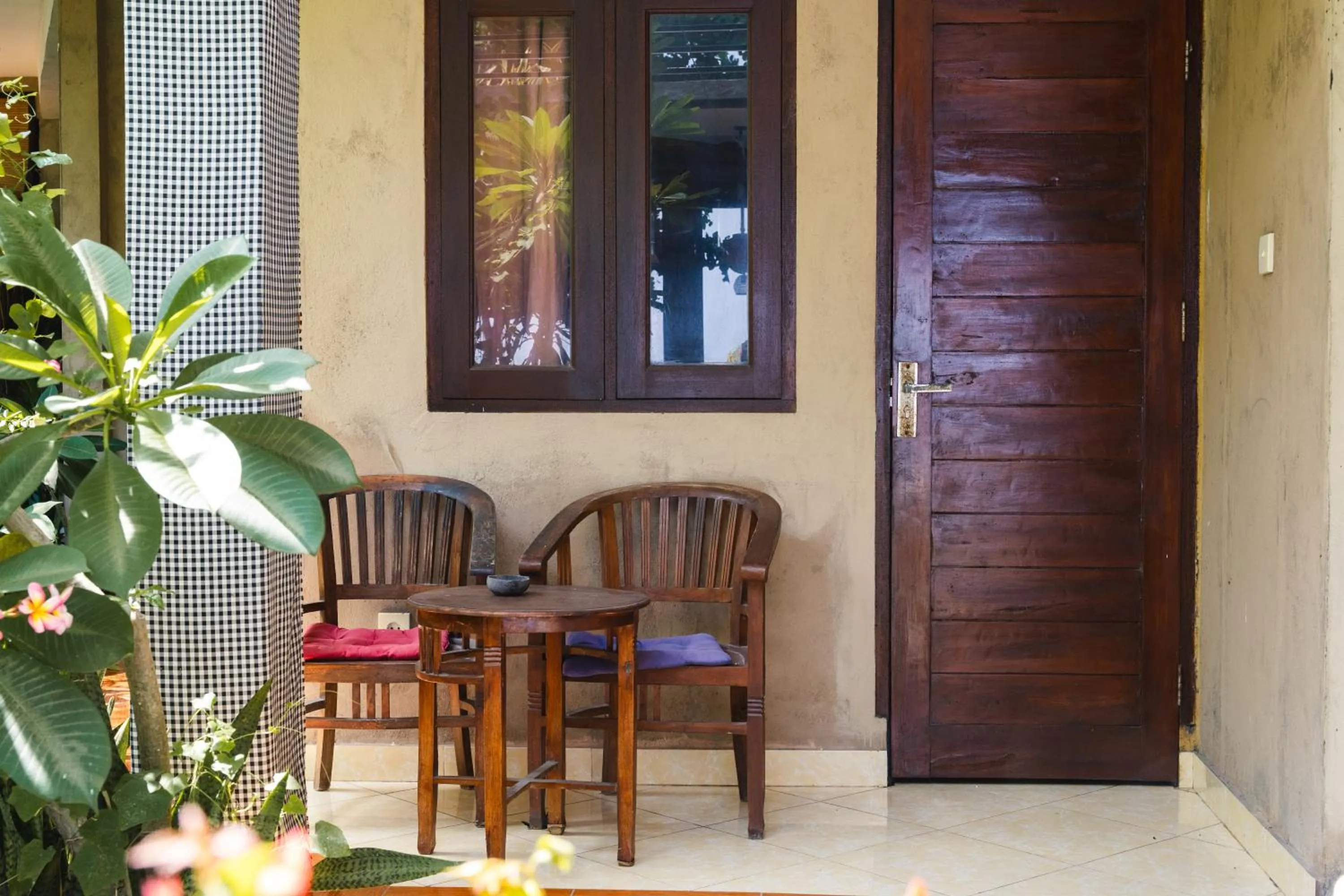 Amed Sari Beach Guesthouse