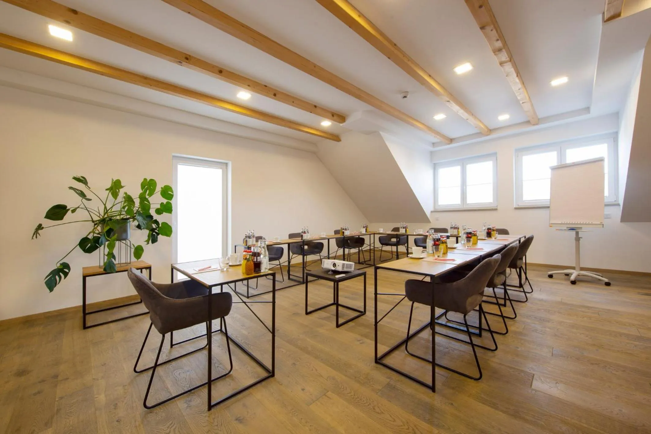 Meeting/conference room in Hotel & Boarding House Schlosserwirt