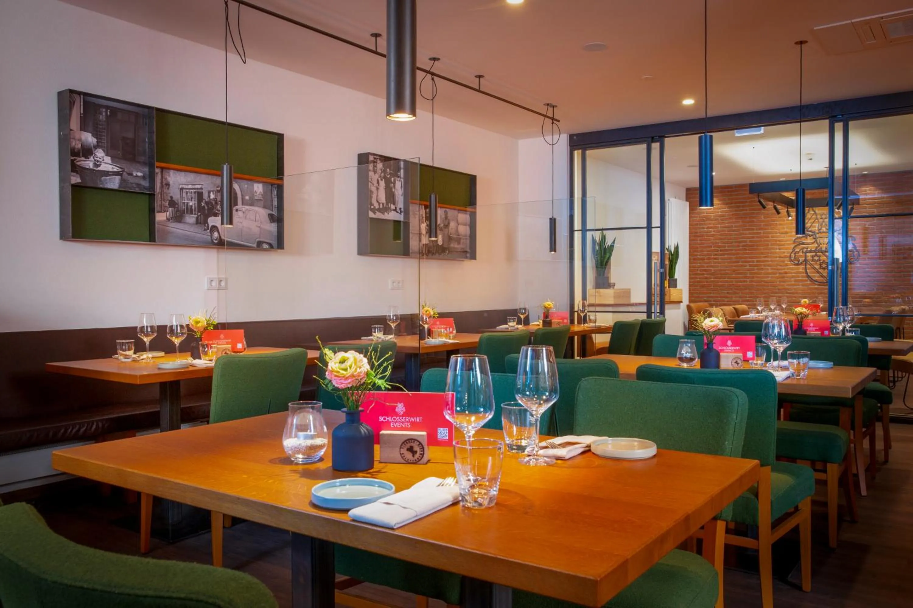 Restaurant/places to eat in Hotel & Boarding House Schlosserwirt