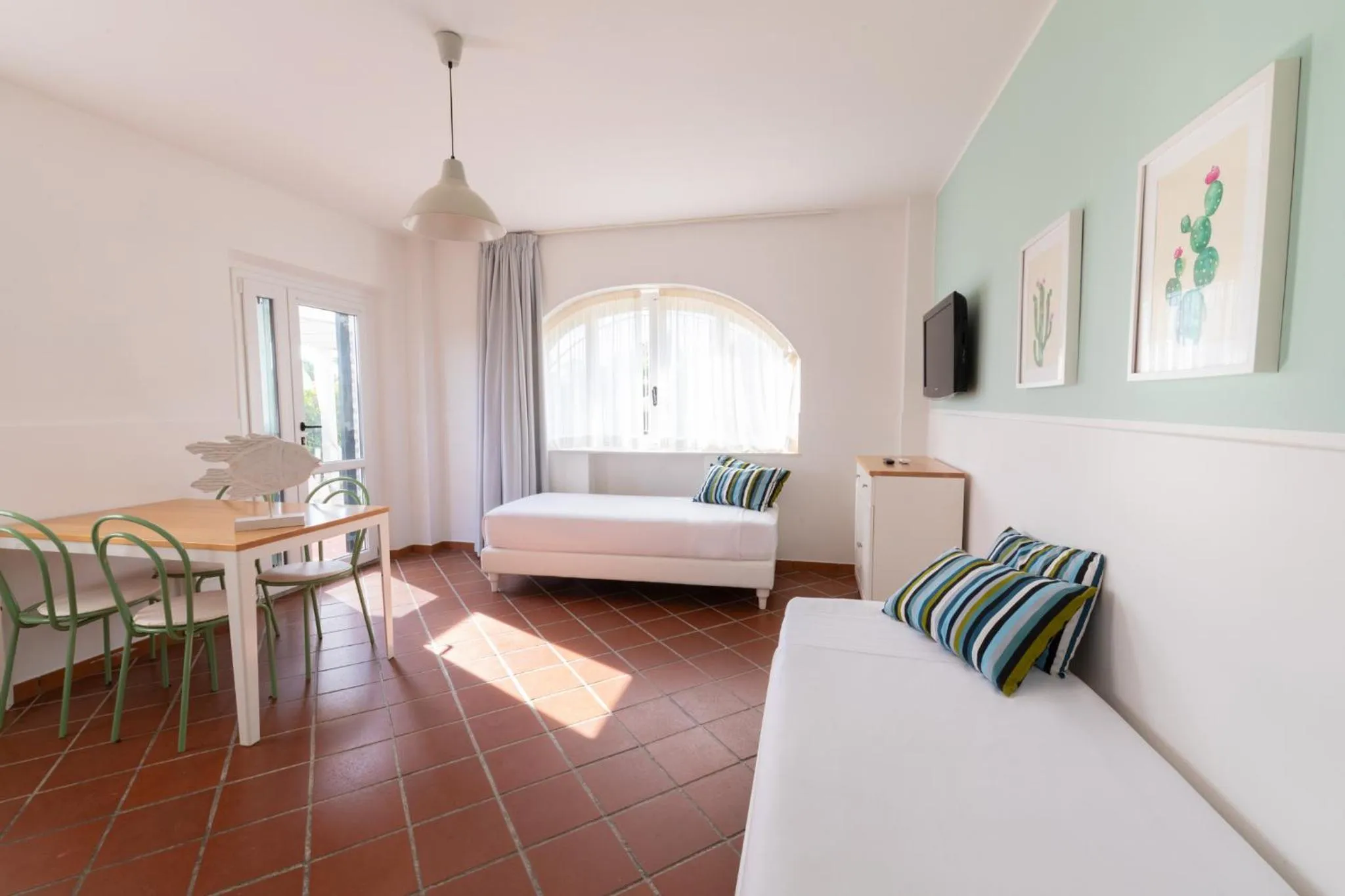Living room, Bed in Lido Azzurro