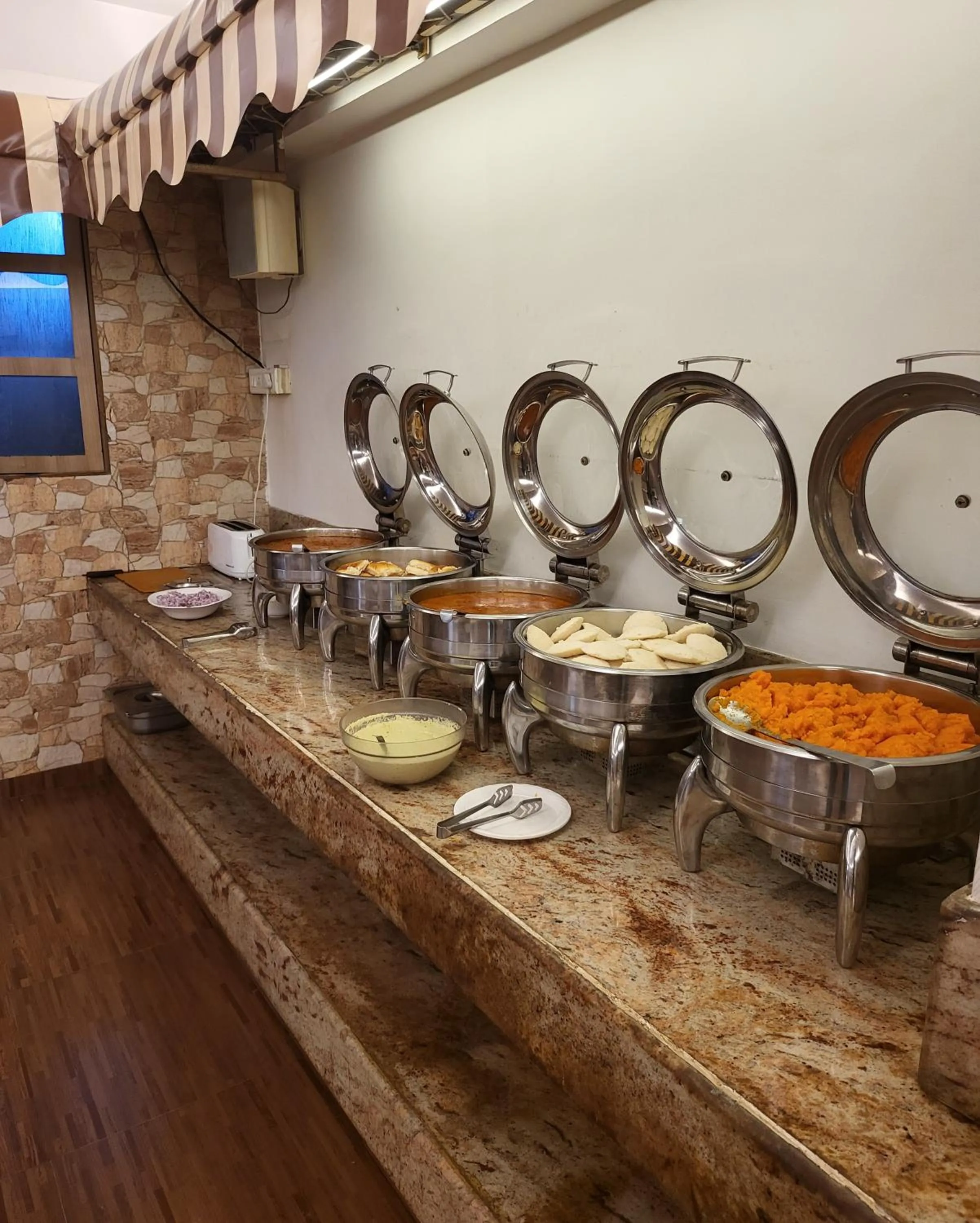 Lunch in Hotel Maharana Inn Chembur