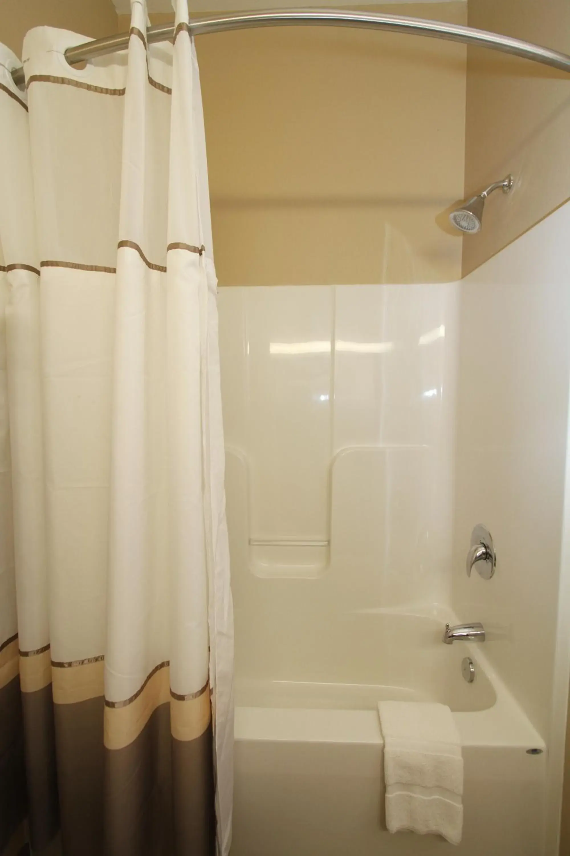 Deluxe King Suite in Bowman Lodge & Convention Center Deluxe King Suite in Bowman Lodge & Convention Center