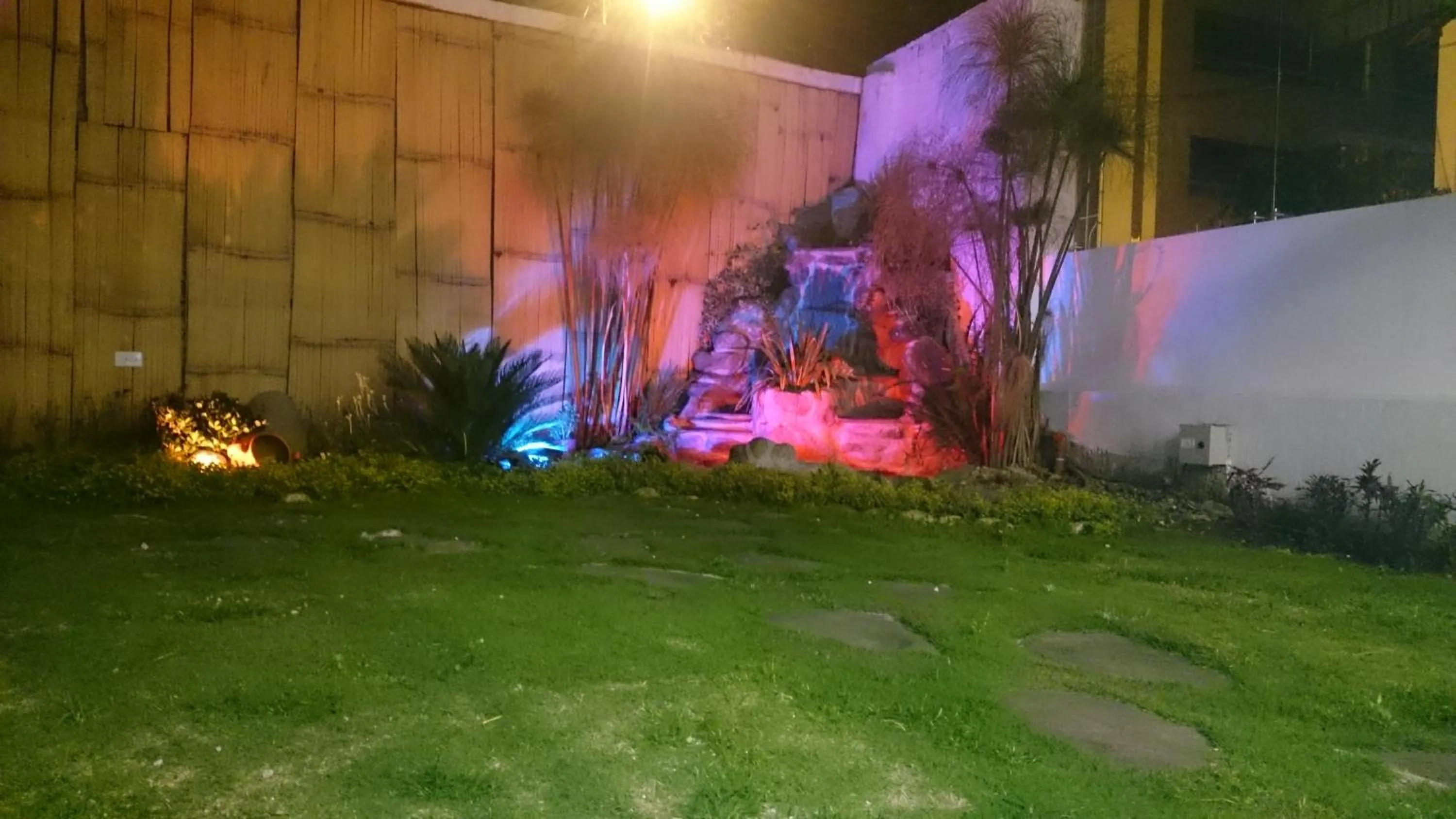 Garden in Hotel + Arte