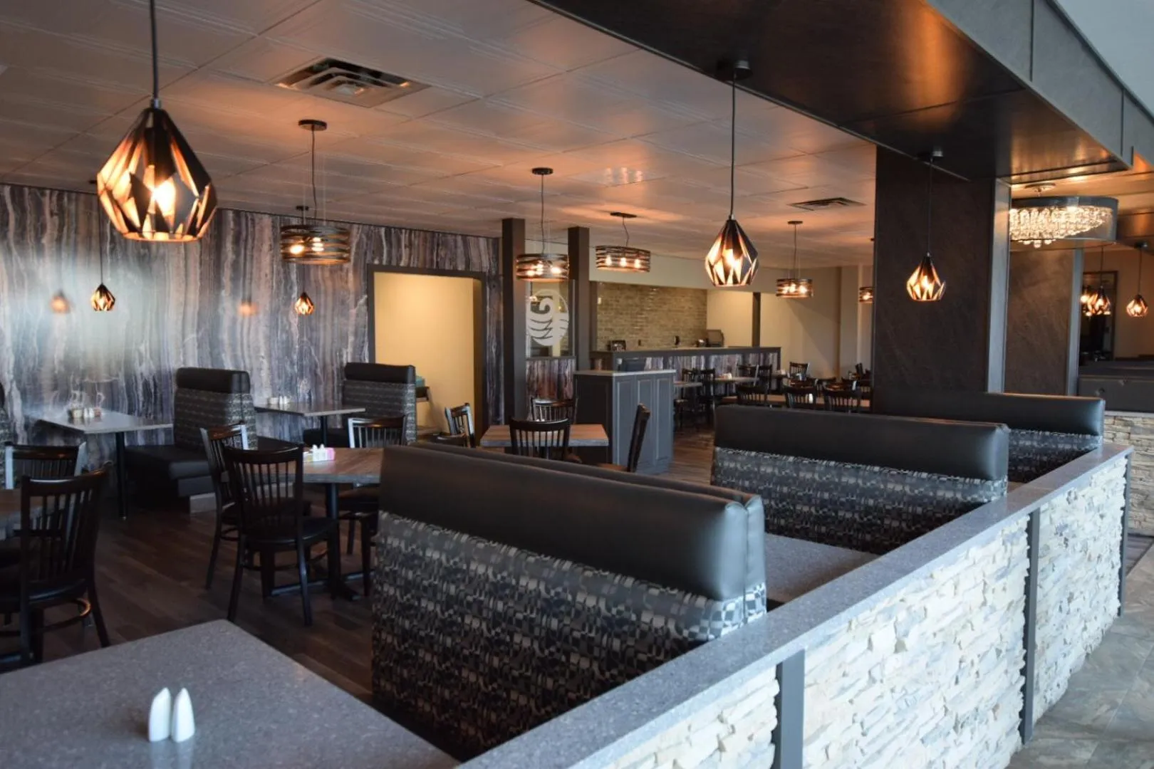 Breakfast in Lakeland Inn Hotel