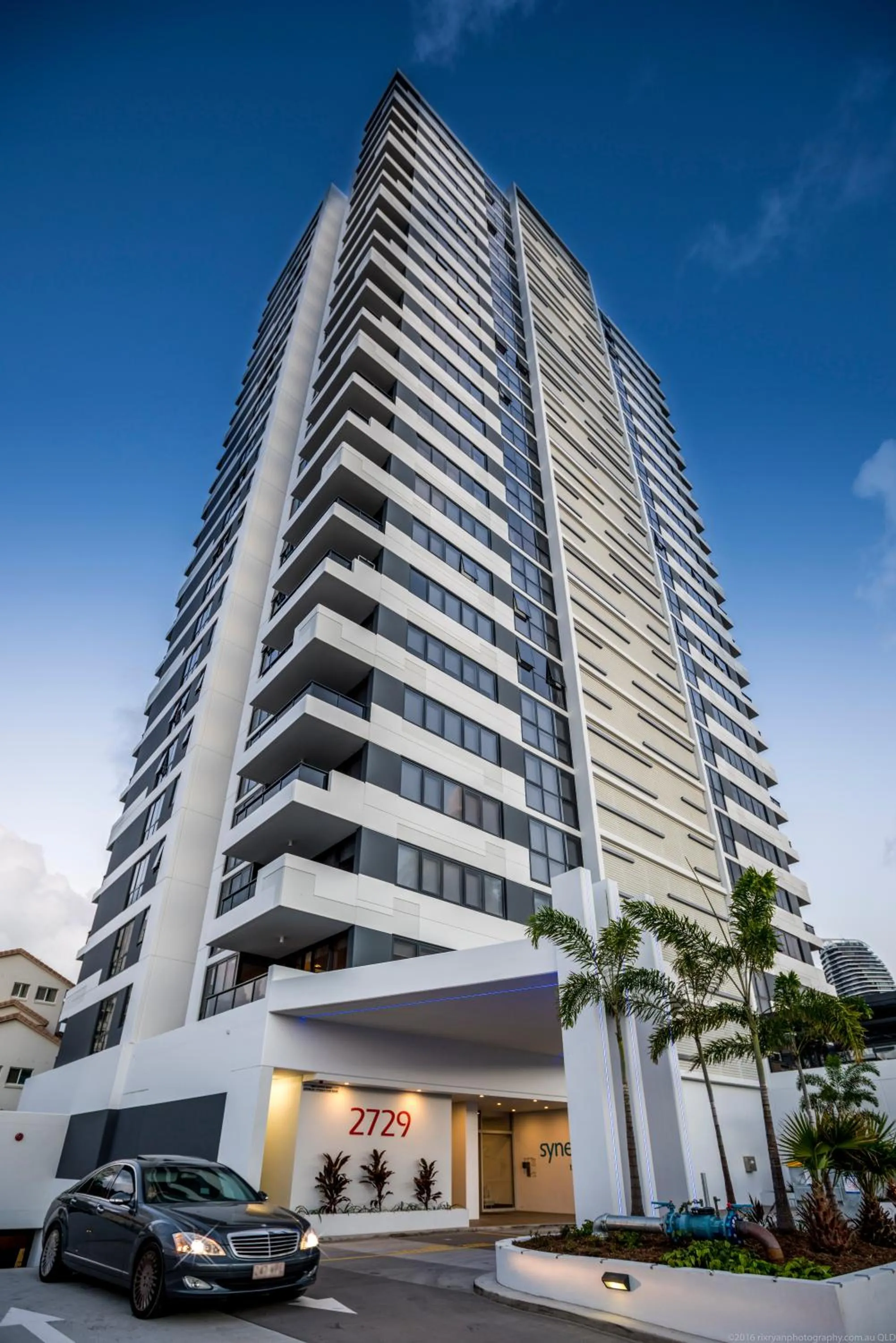 Facade/entrance in Synergy Broadbeach - Official