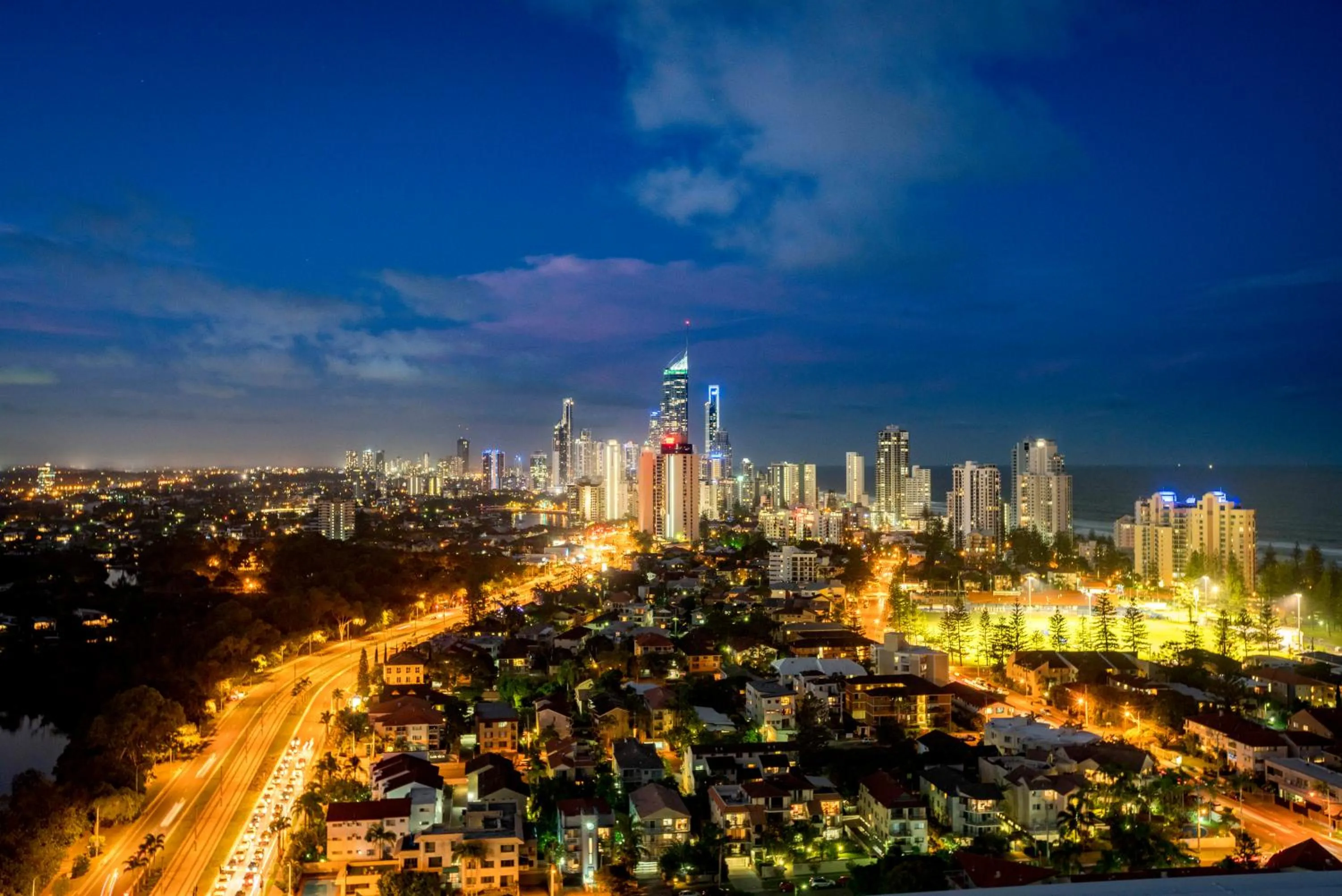 City view in Synergy Broadbeach - Official