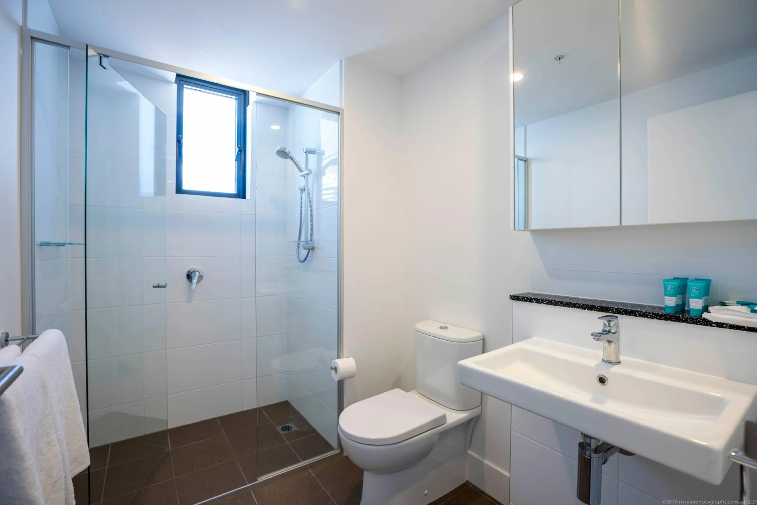 Bathroom in Synergy Broadbeach - Official