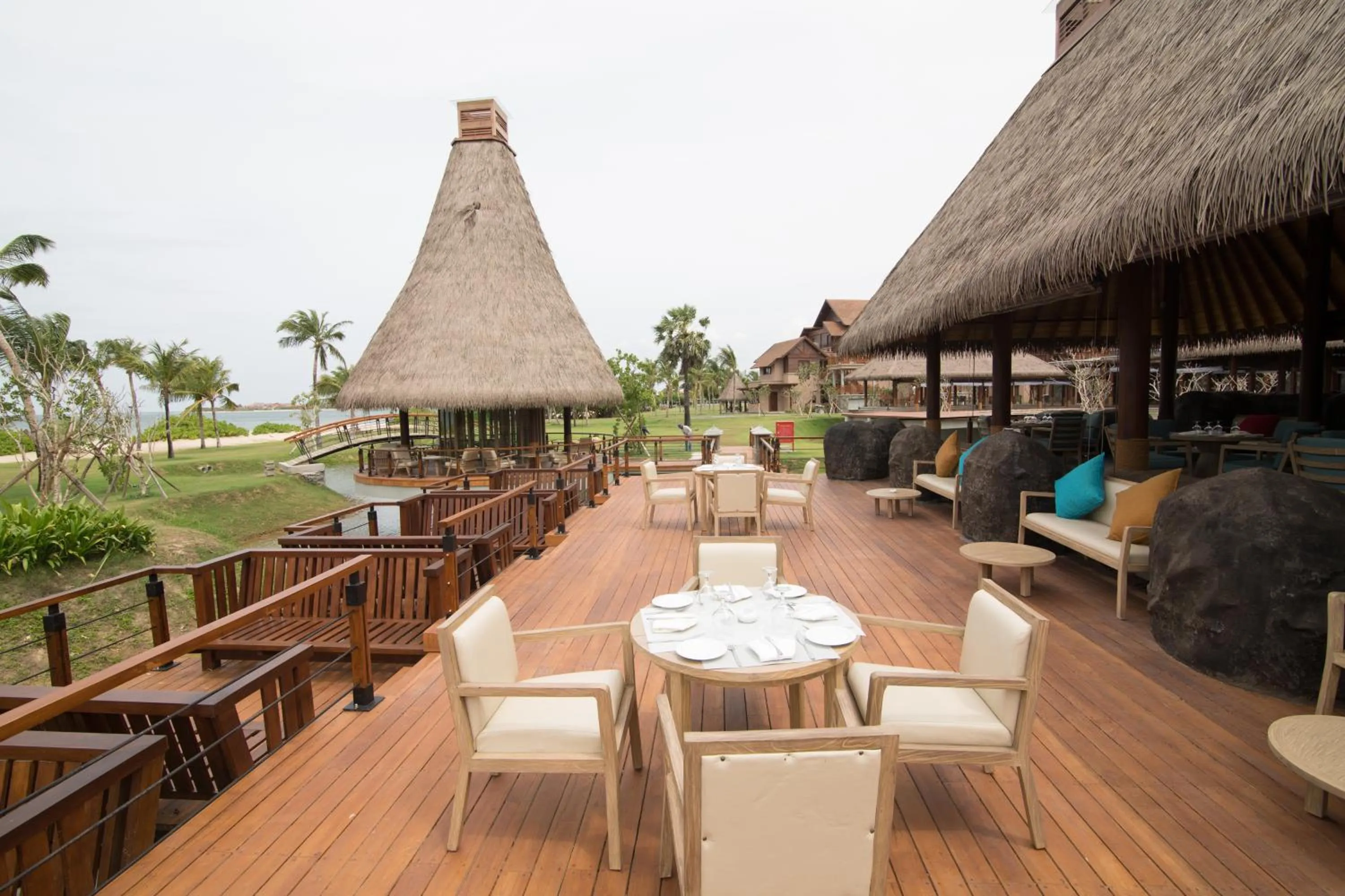 Restaurant/places to eat in Anantaya Resort and Spa Passikudah