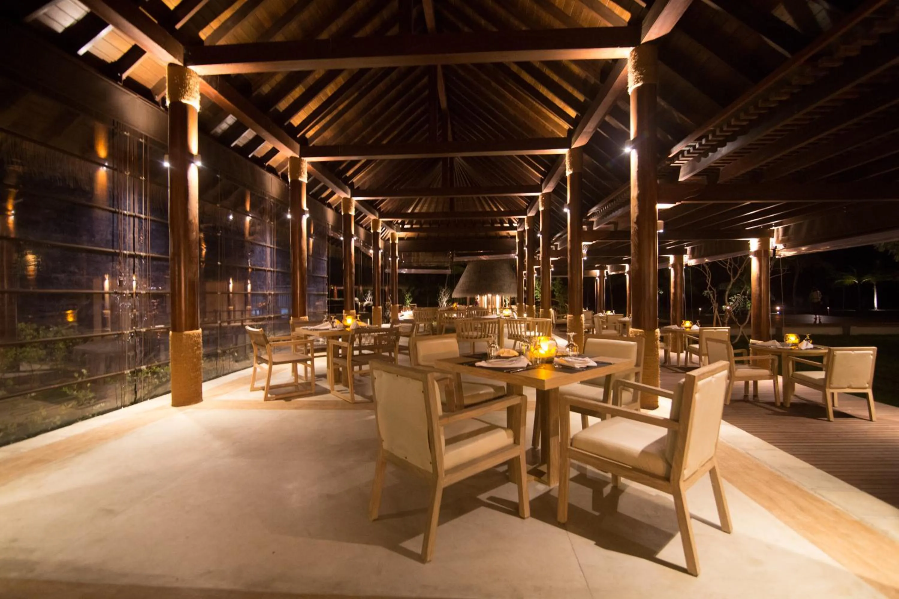 Restaurant/places to eat in Anantaya Resort and Spa Passikudah