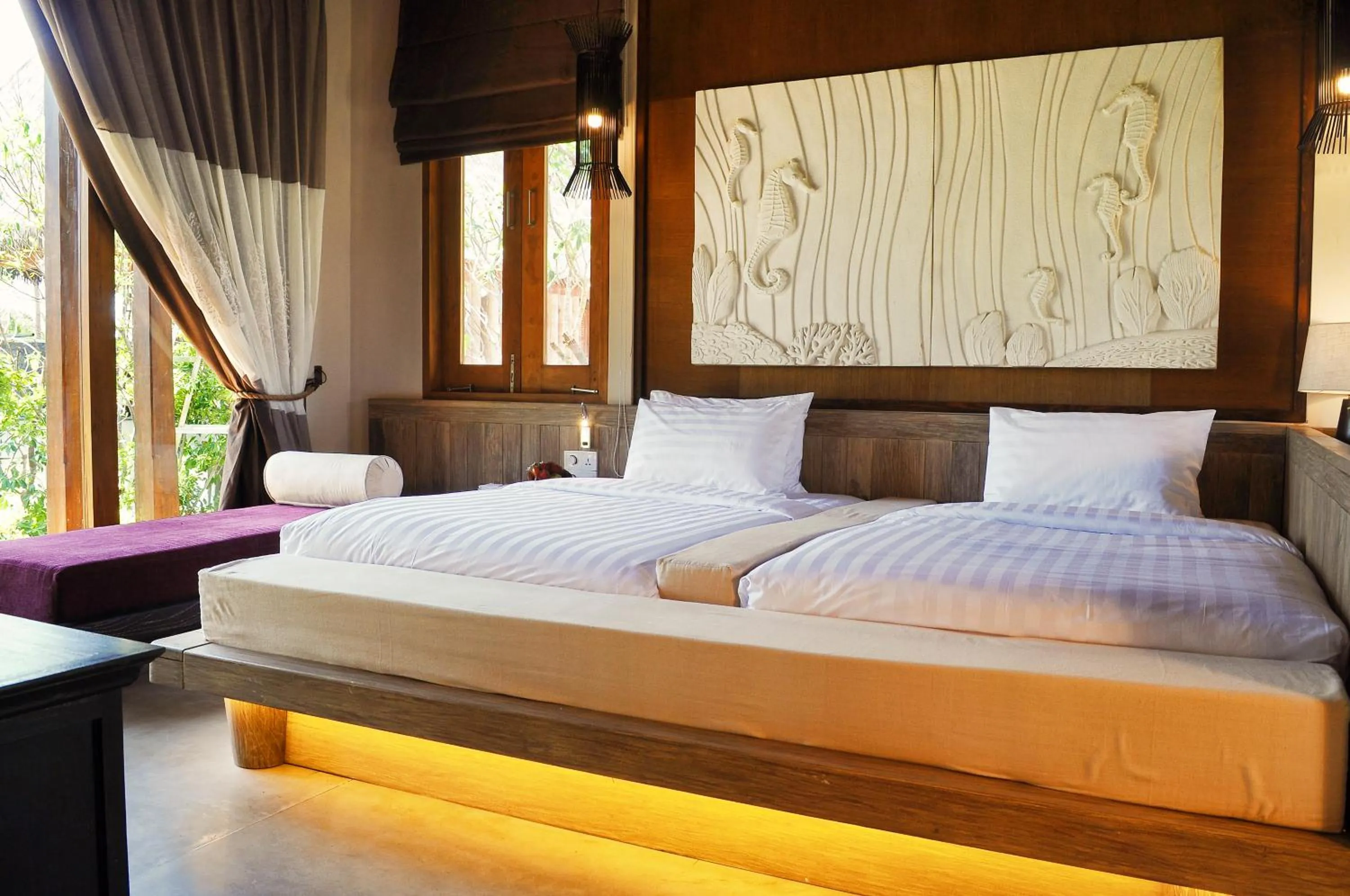 Bed in Anantaya Resort and Spa Passikudah