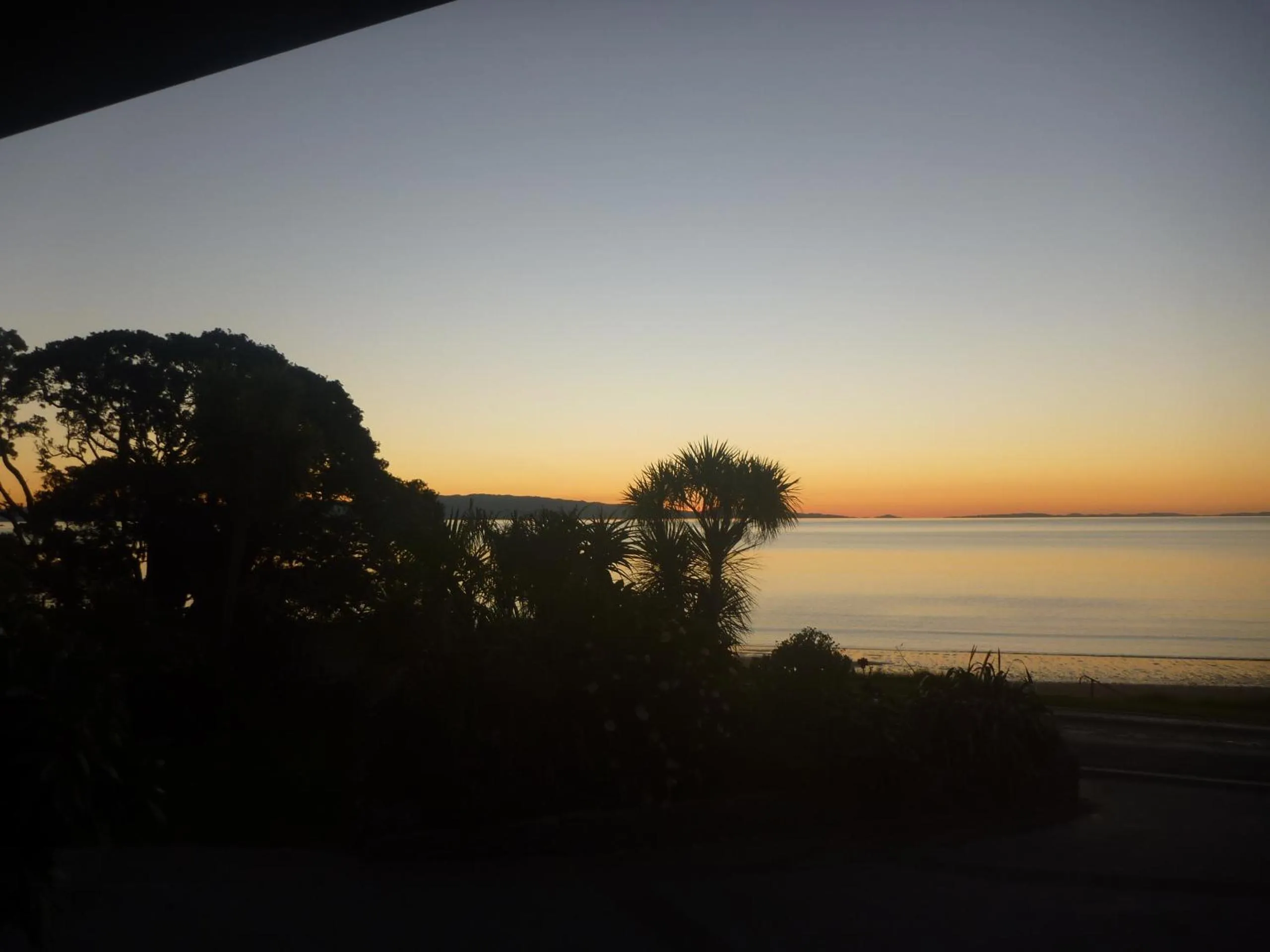 Sea view in Pohutukawa Coast BnB
