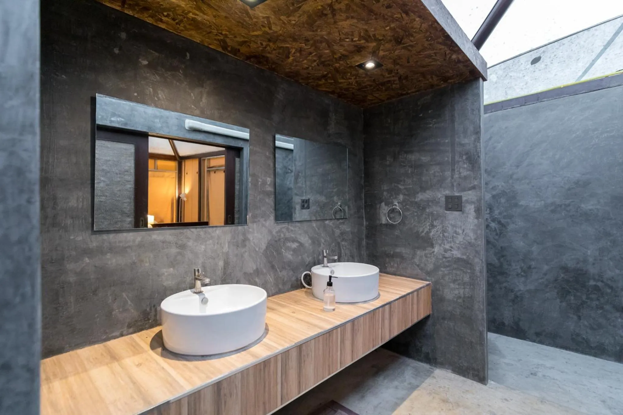 Bathroom in Anurak Community Lodge - SHA Plus