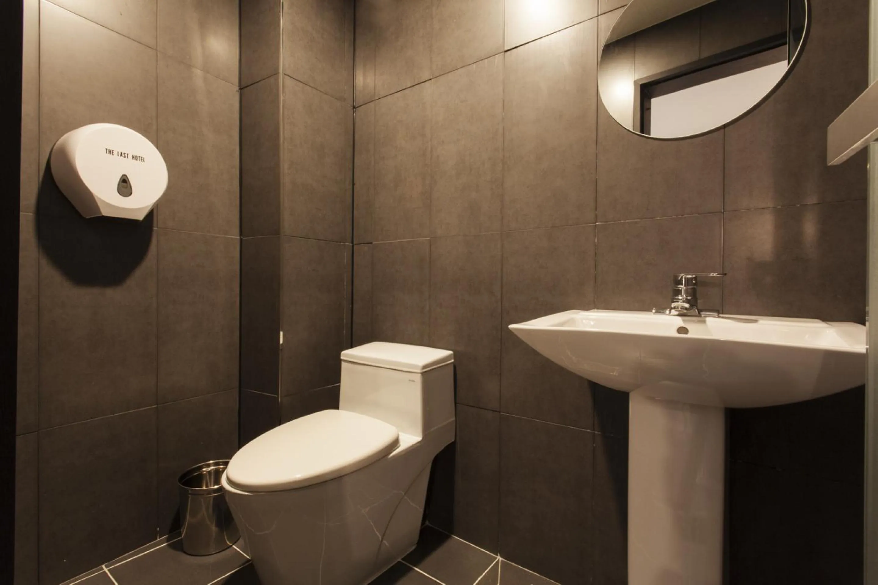 Toilet in The Last Hotel Nampo