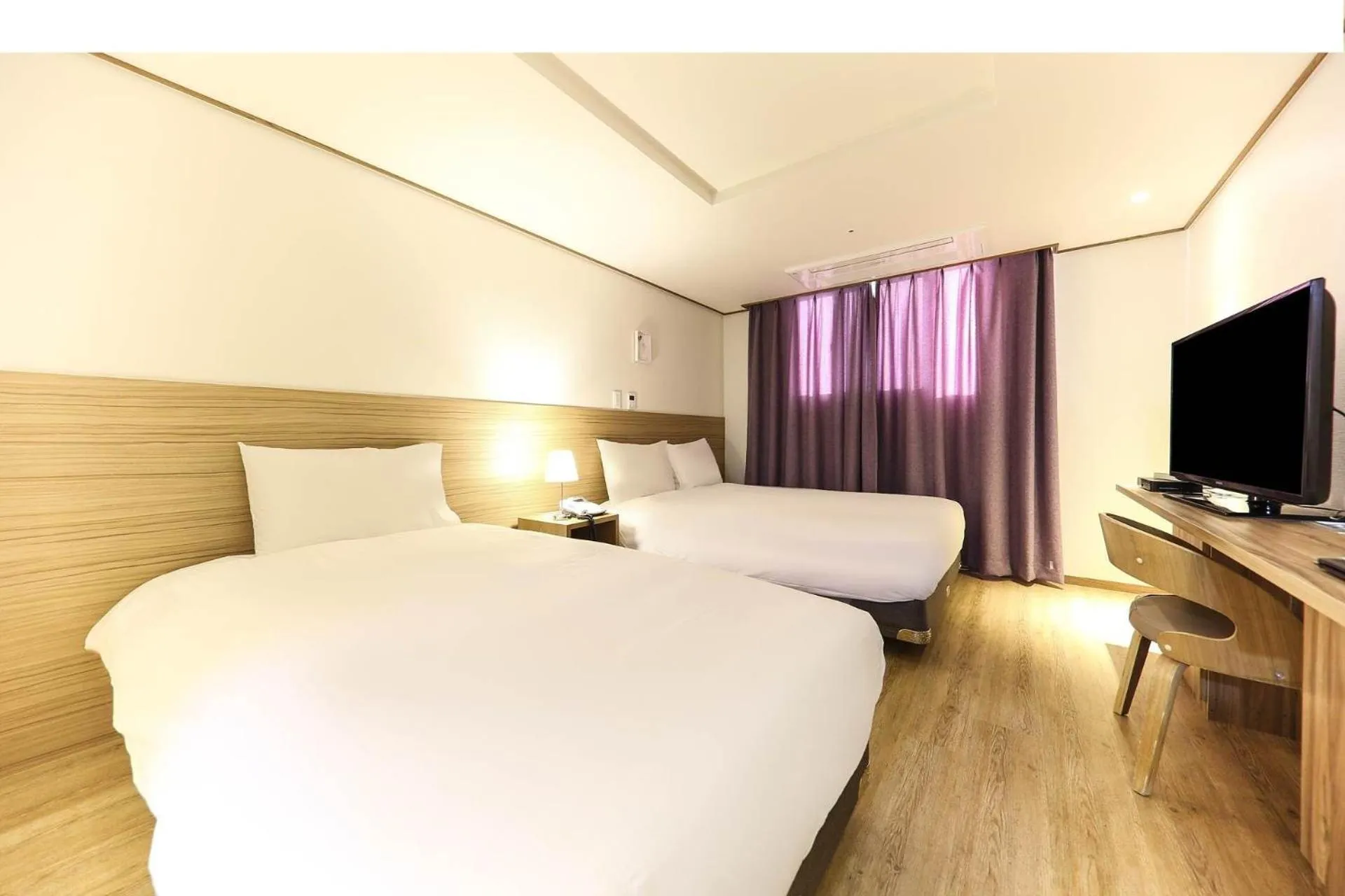 Photo of the whole room, Bed in Hotel Rest Seogwipo