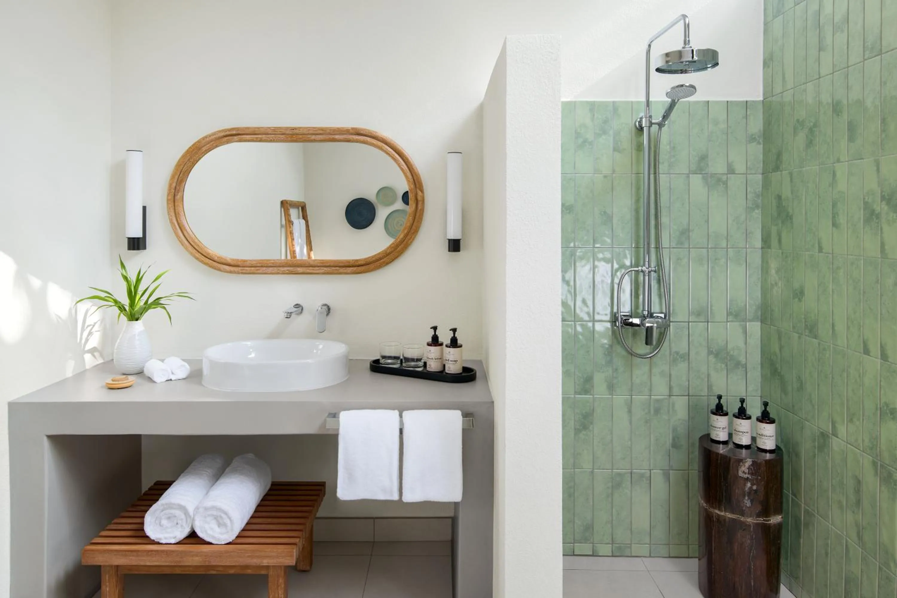 Bathroom in NH Collection Maldives Reethi Resort