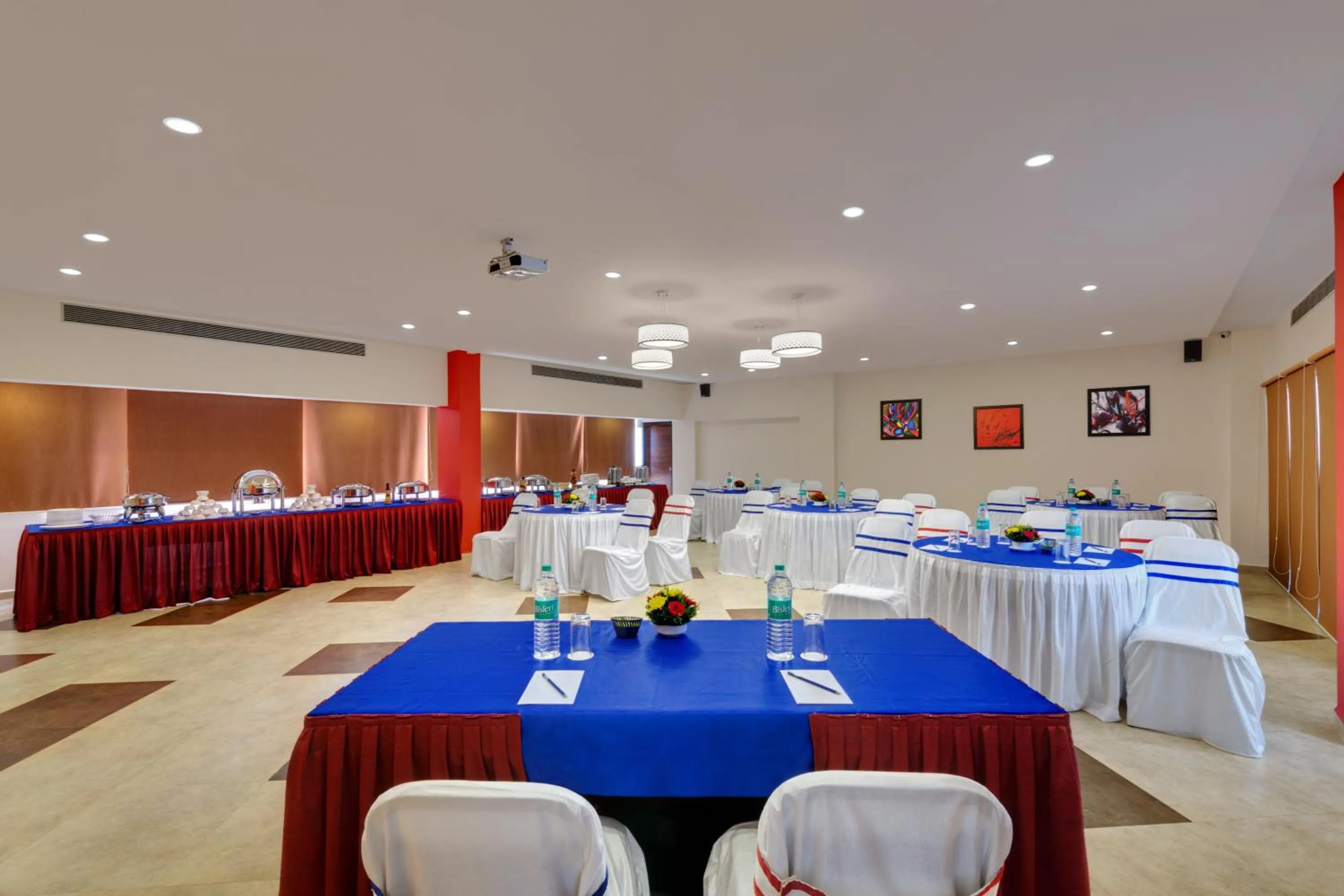Banquet/Function facilities in Best Western Alkapuri, Vadodara