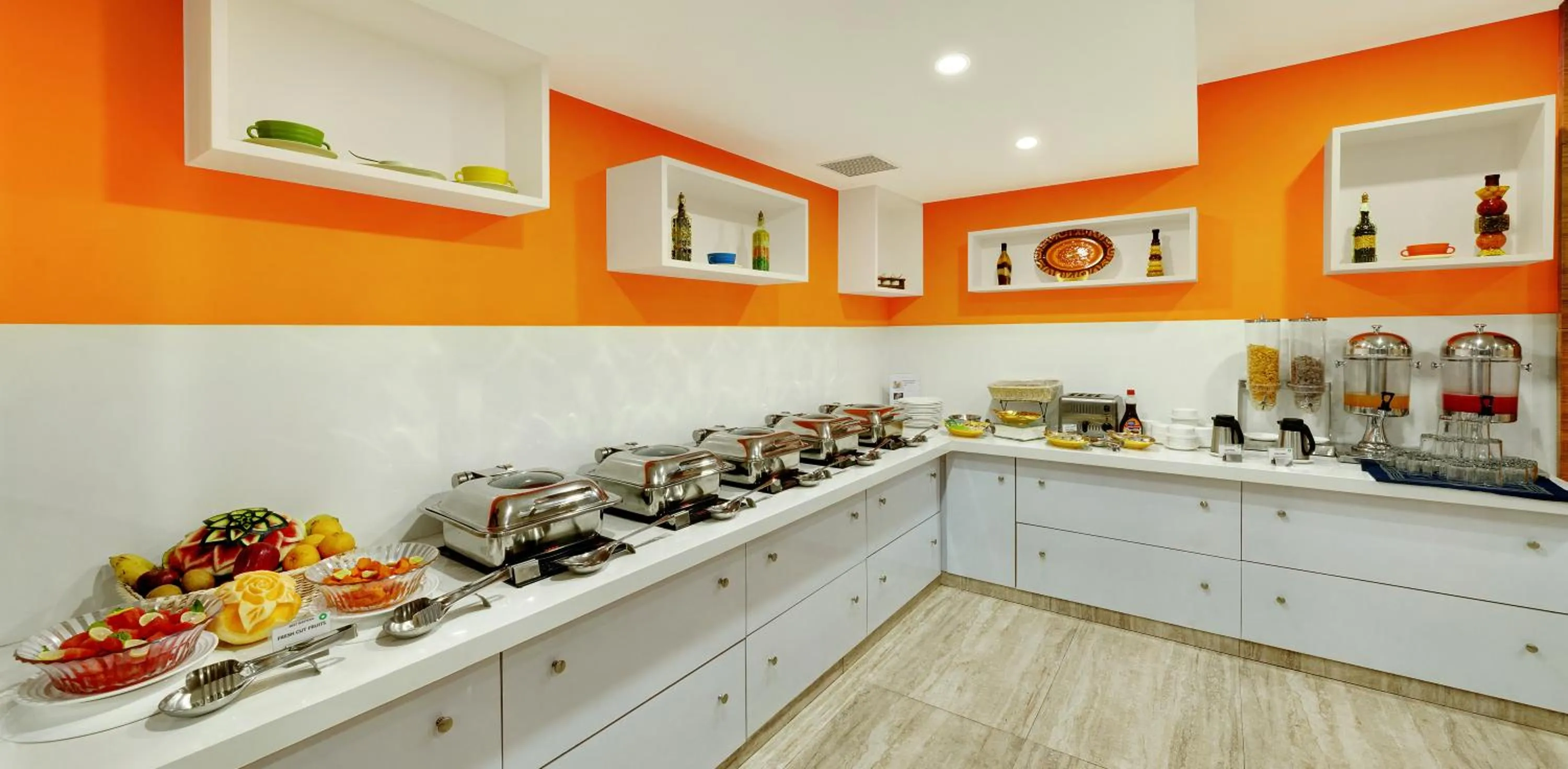 Dining area in Best Western Alkapuri, Vadodara