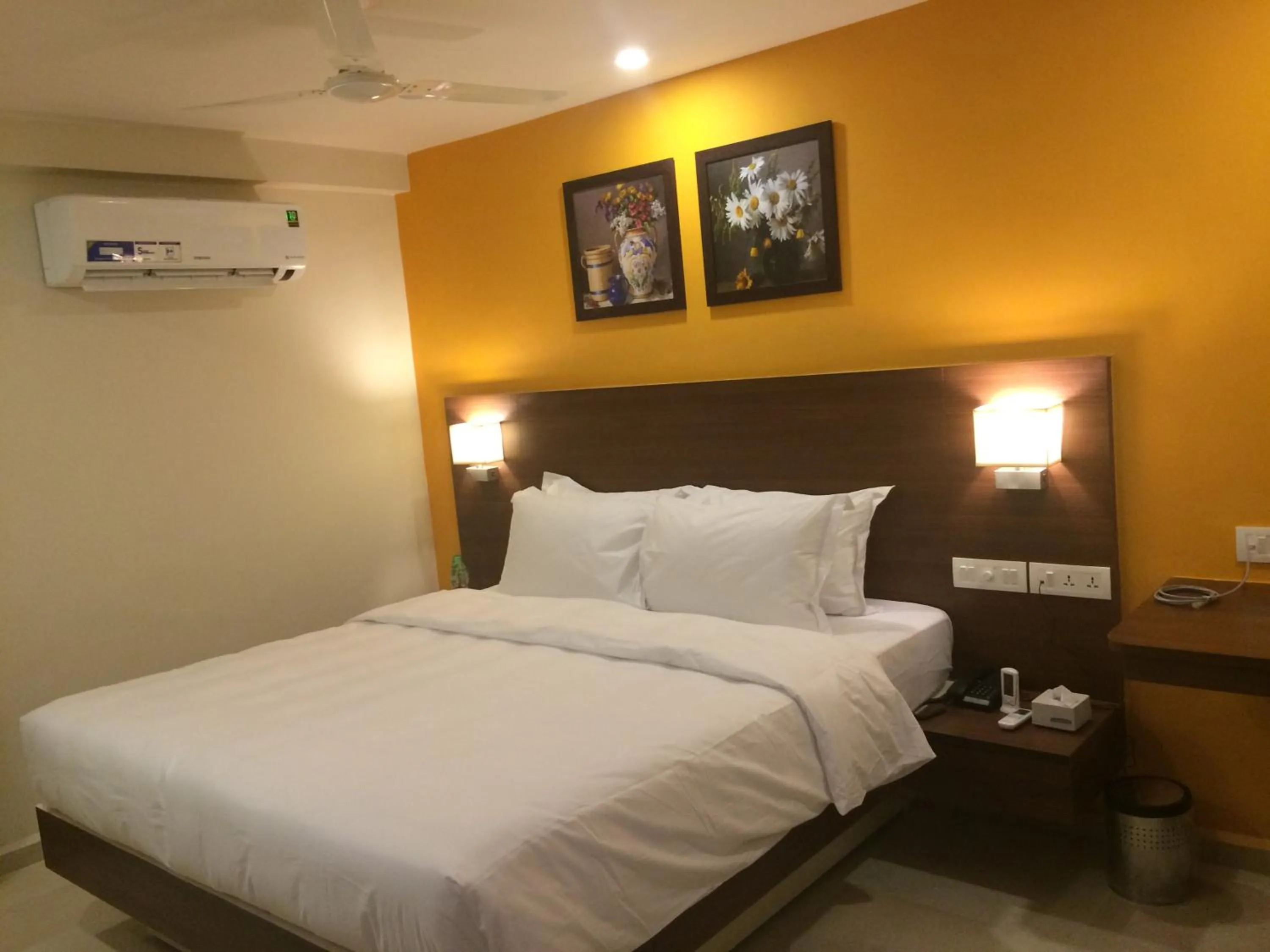 Other, Bed in Best Western Alkapuri, Vadodara