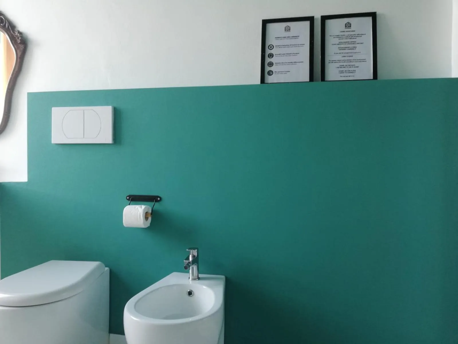 Bathroom in La Cordata Accommodation - Woodhouse Bike Hotel