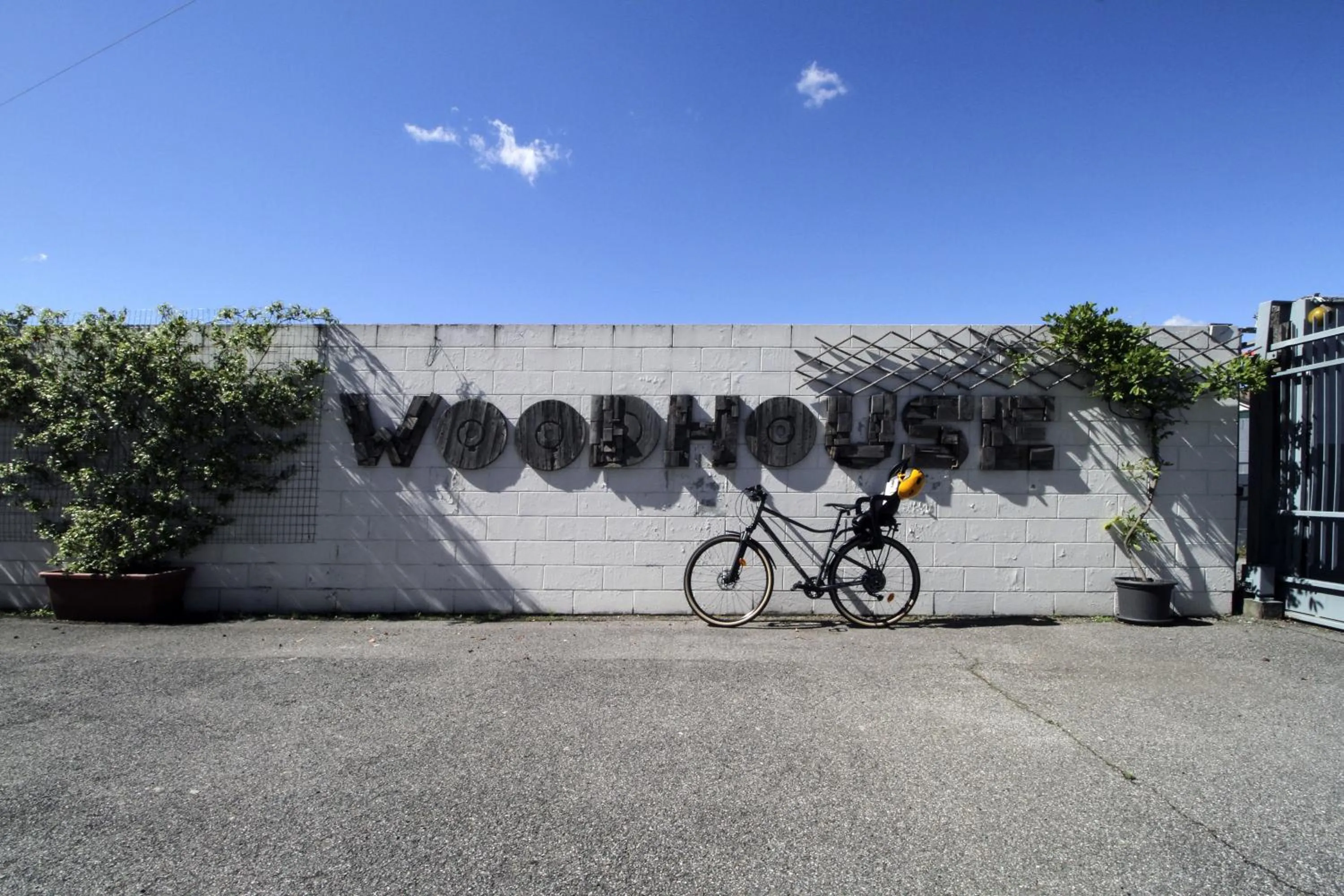 Property building in La Cordata Accommodation - Woodhouse Bike Hotel