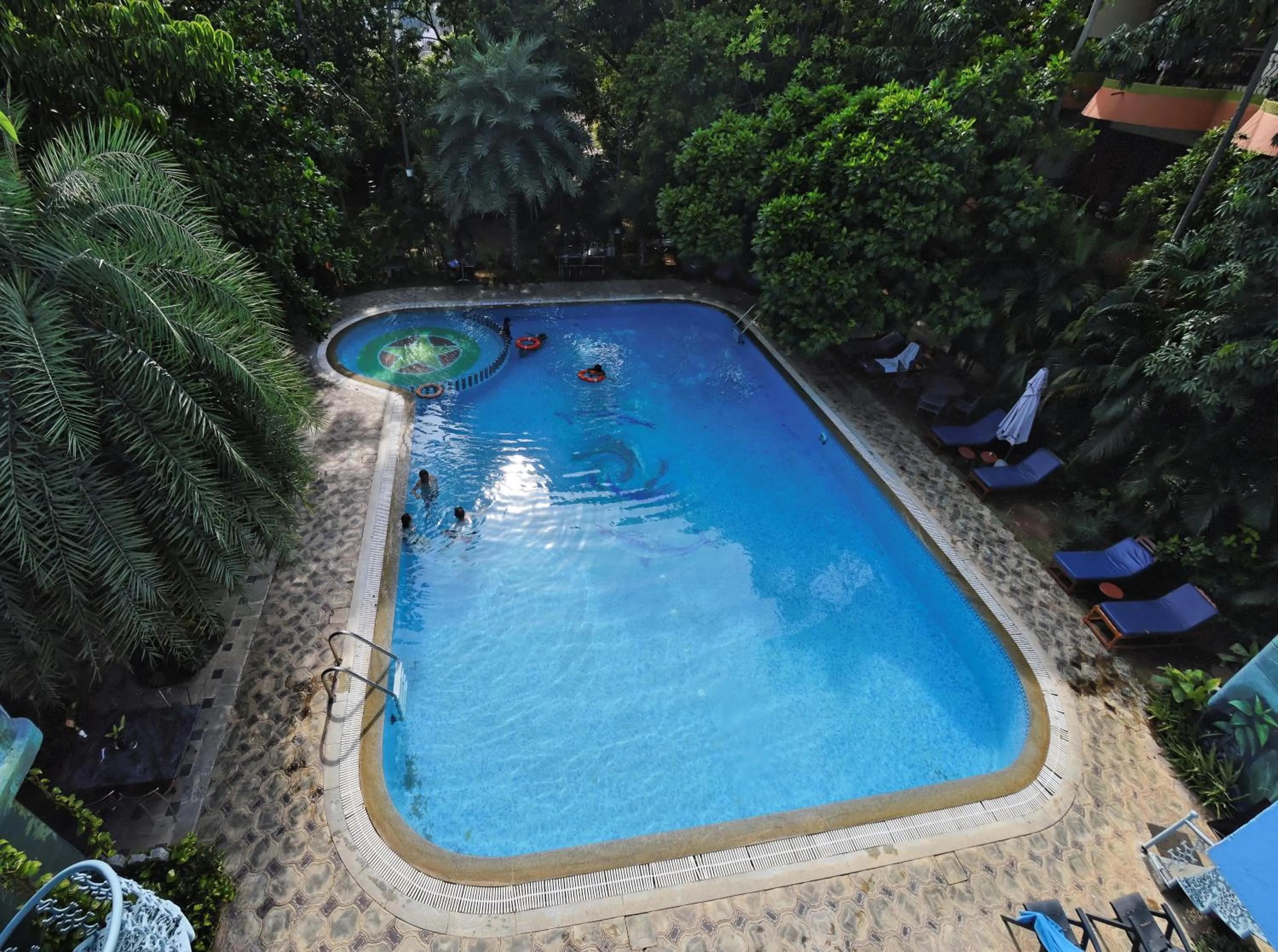 Pool view in Hotel Mahabs