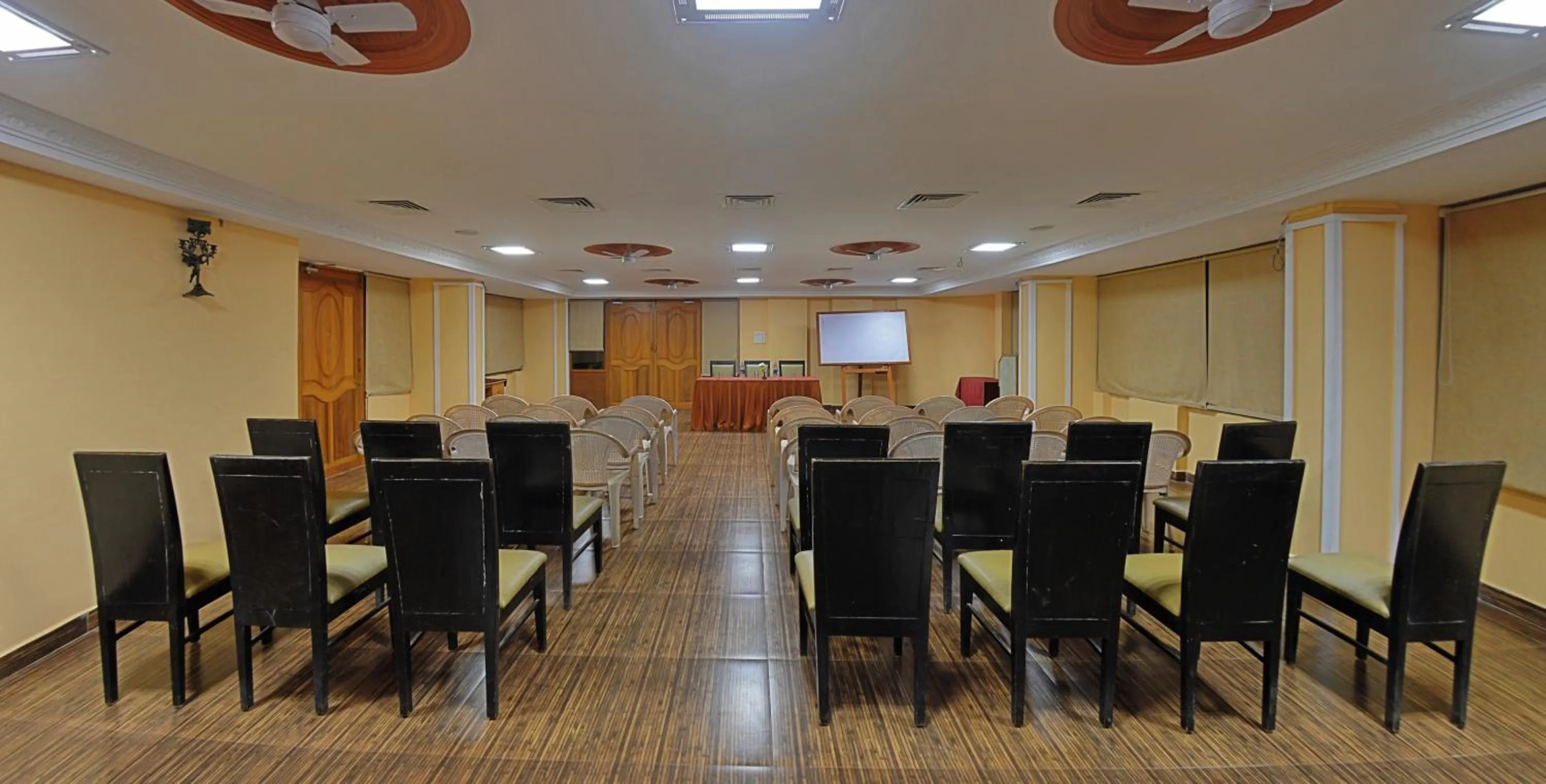 Meeting/conference room in Hotel Mahabs