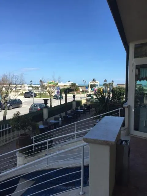 Patio in Hotel Lady Mary