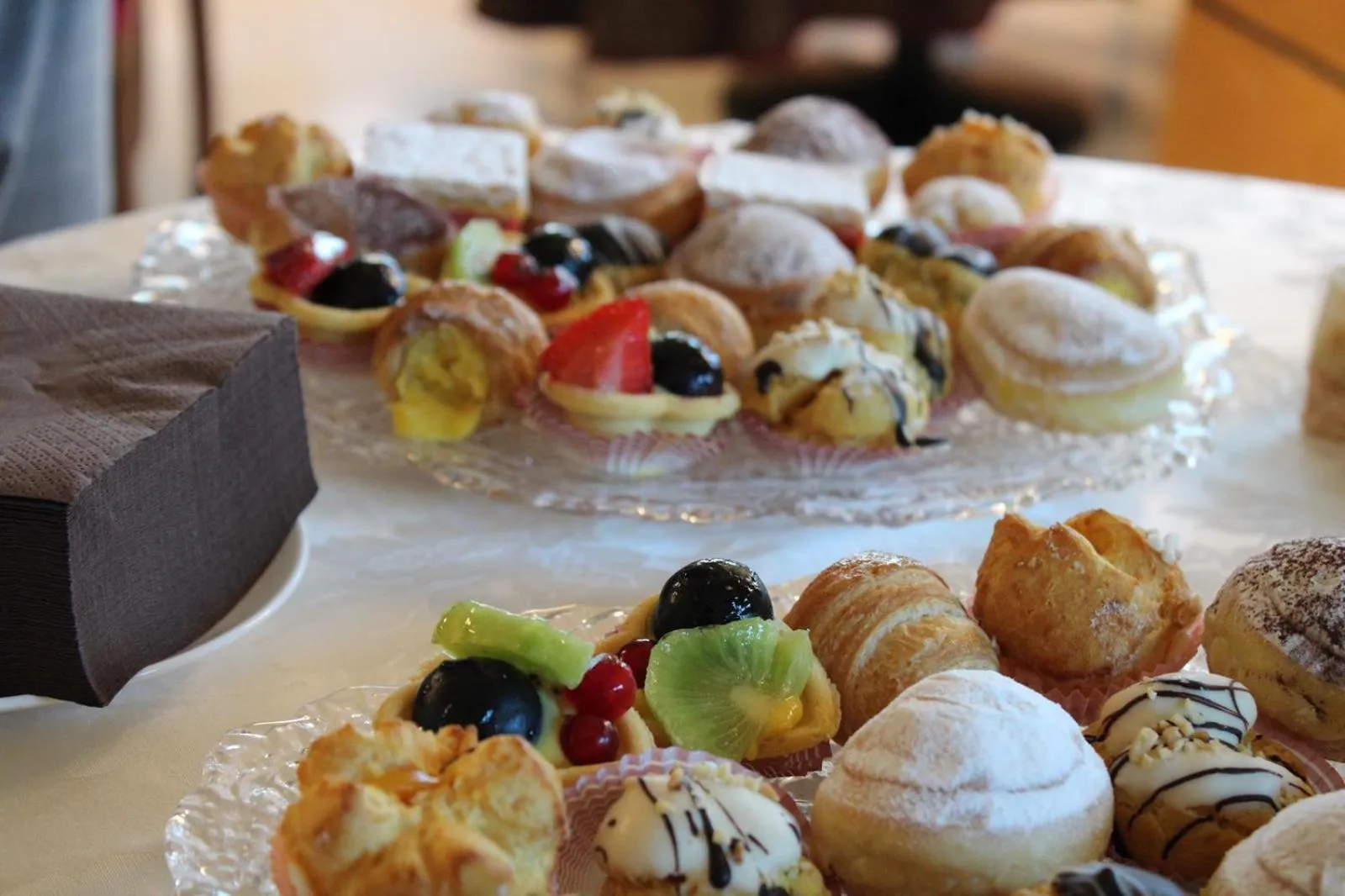 Buffet breakfast in Hotel Lady Mary