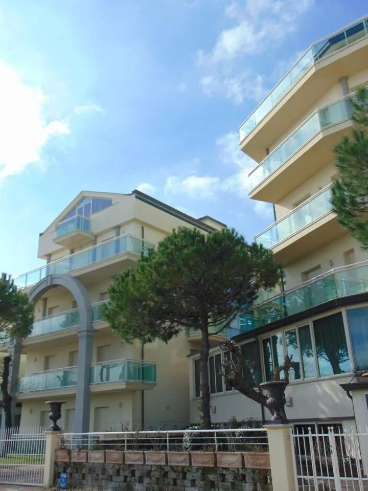 Property building in Hotel Lady Mary