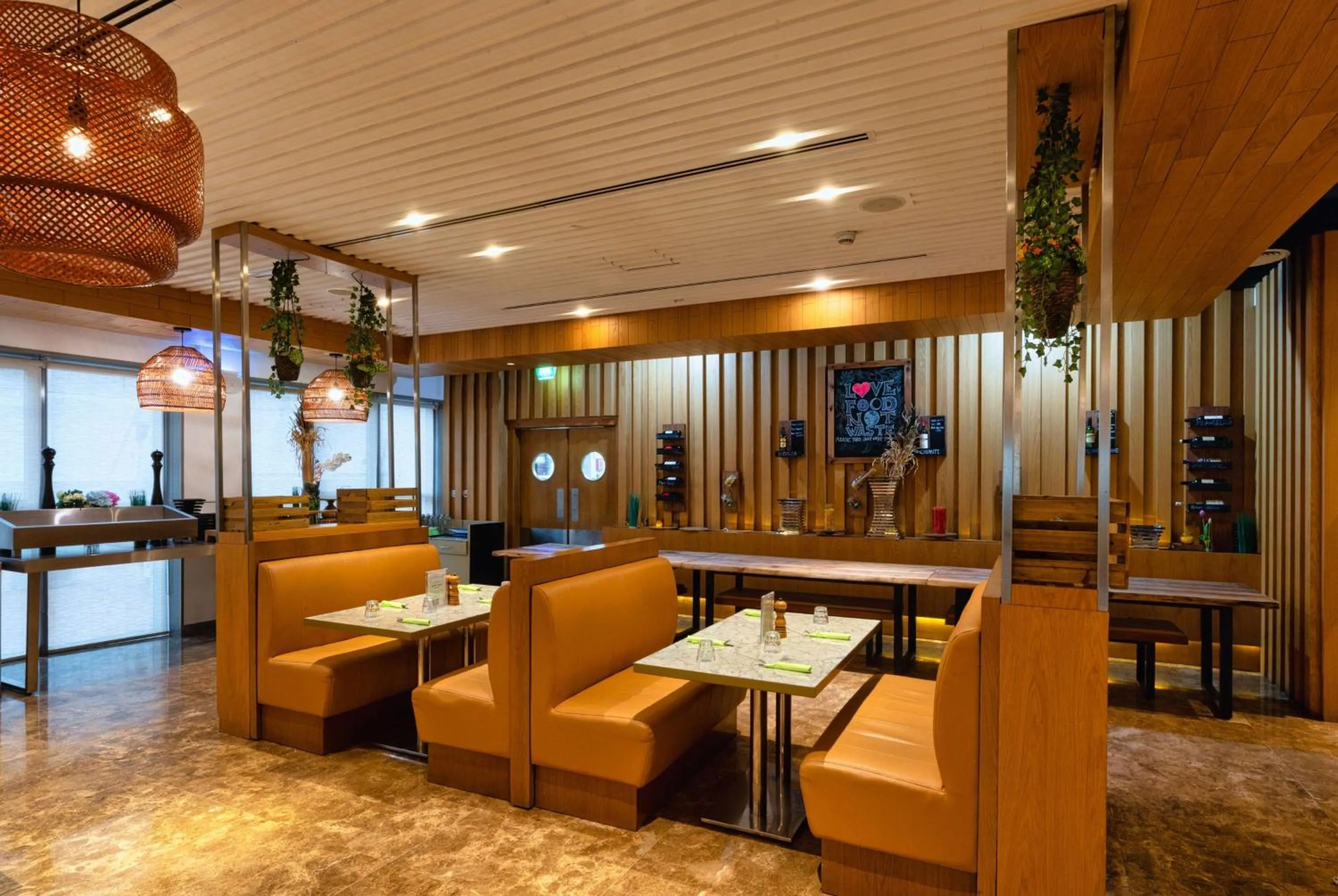 Restaurant/places to eat in The First Collection Dubai Marina