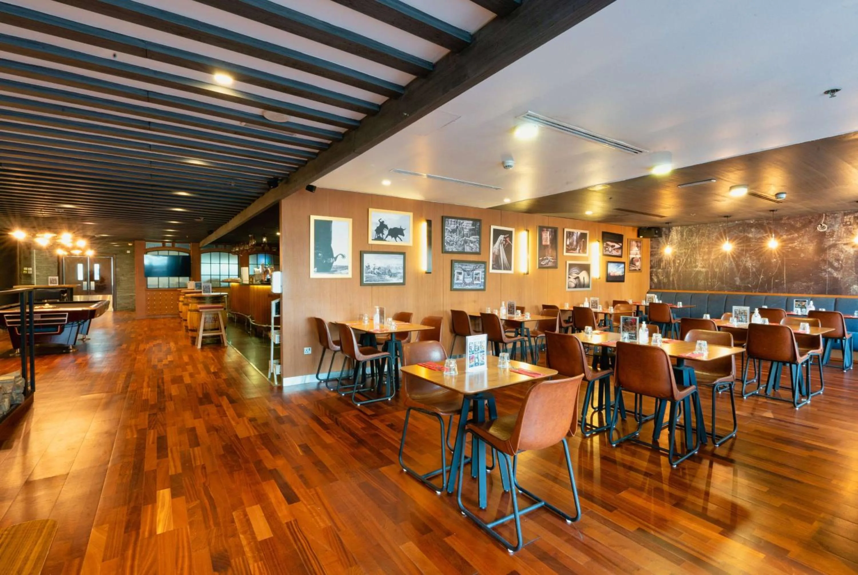 Restaurant/places to eat in The First Collection Dubai Marina