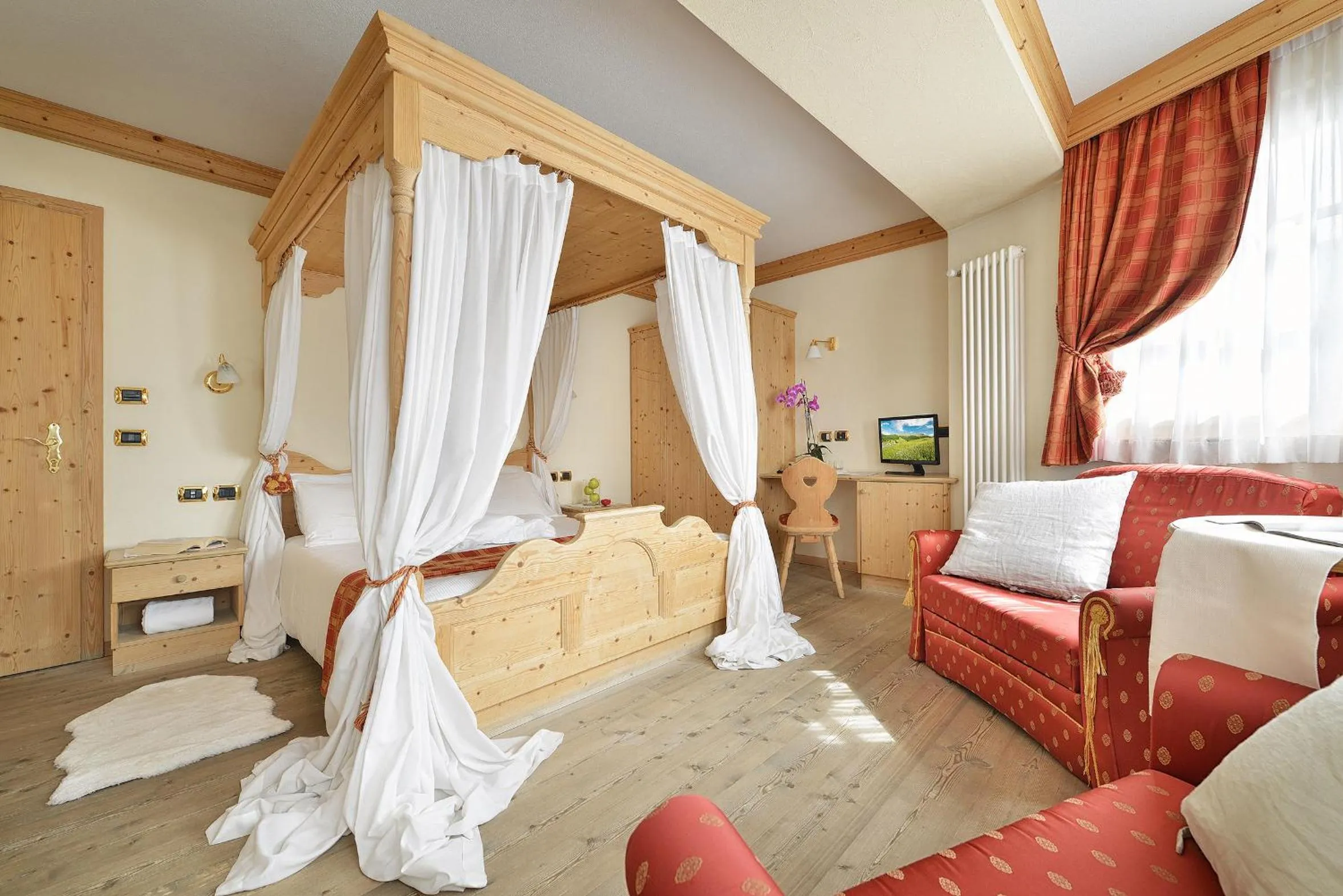 Bed in Hotel Cristallo