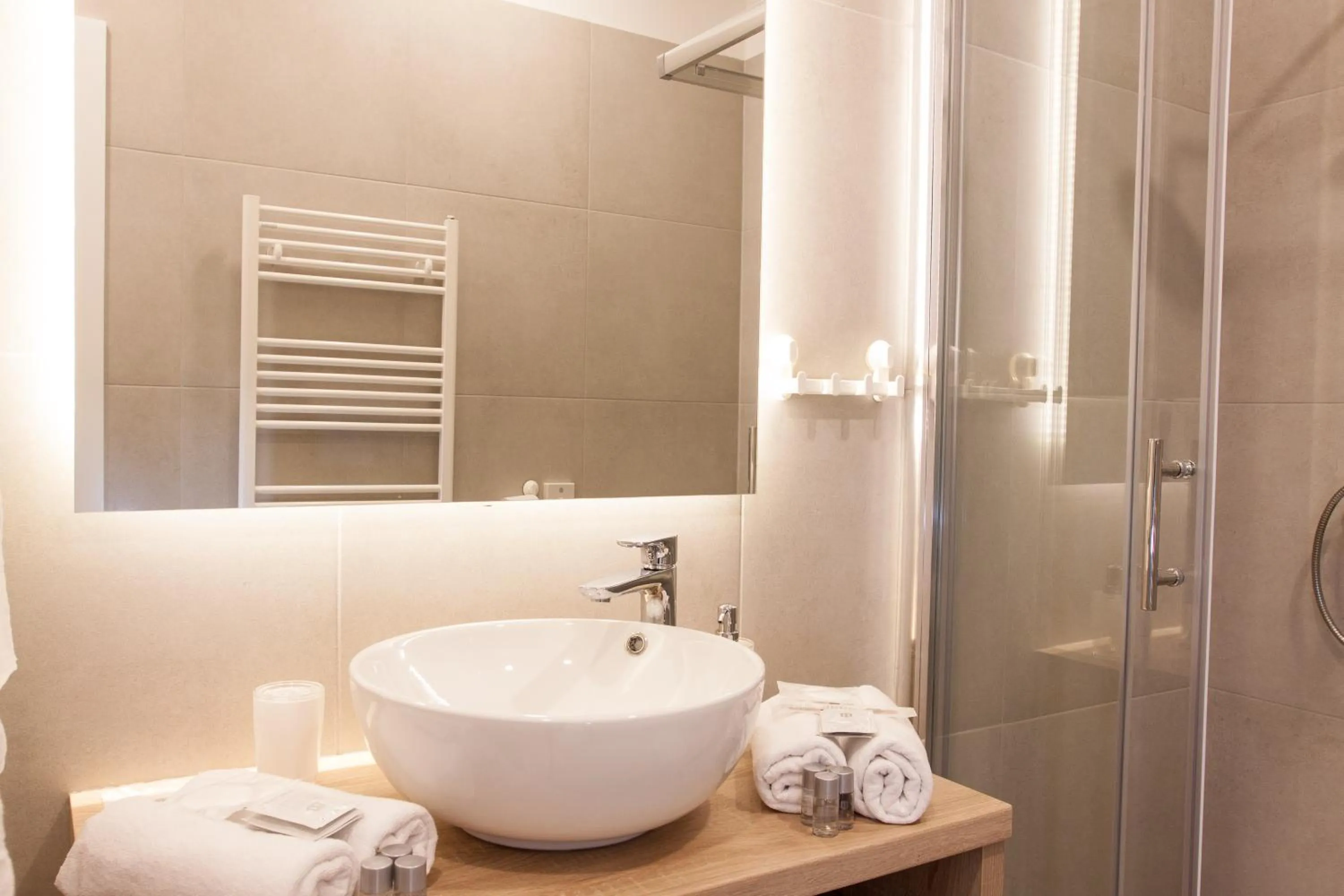 Bathroom in Tesla Boutique Apartments & Rooms